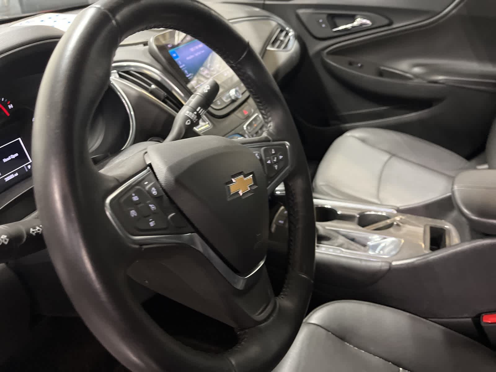 Thumbnail: 2019 Chevrolet Malibu - 25