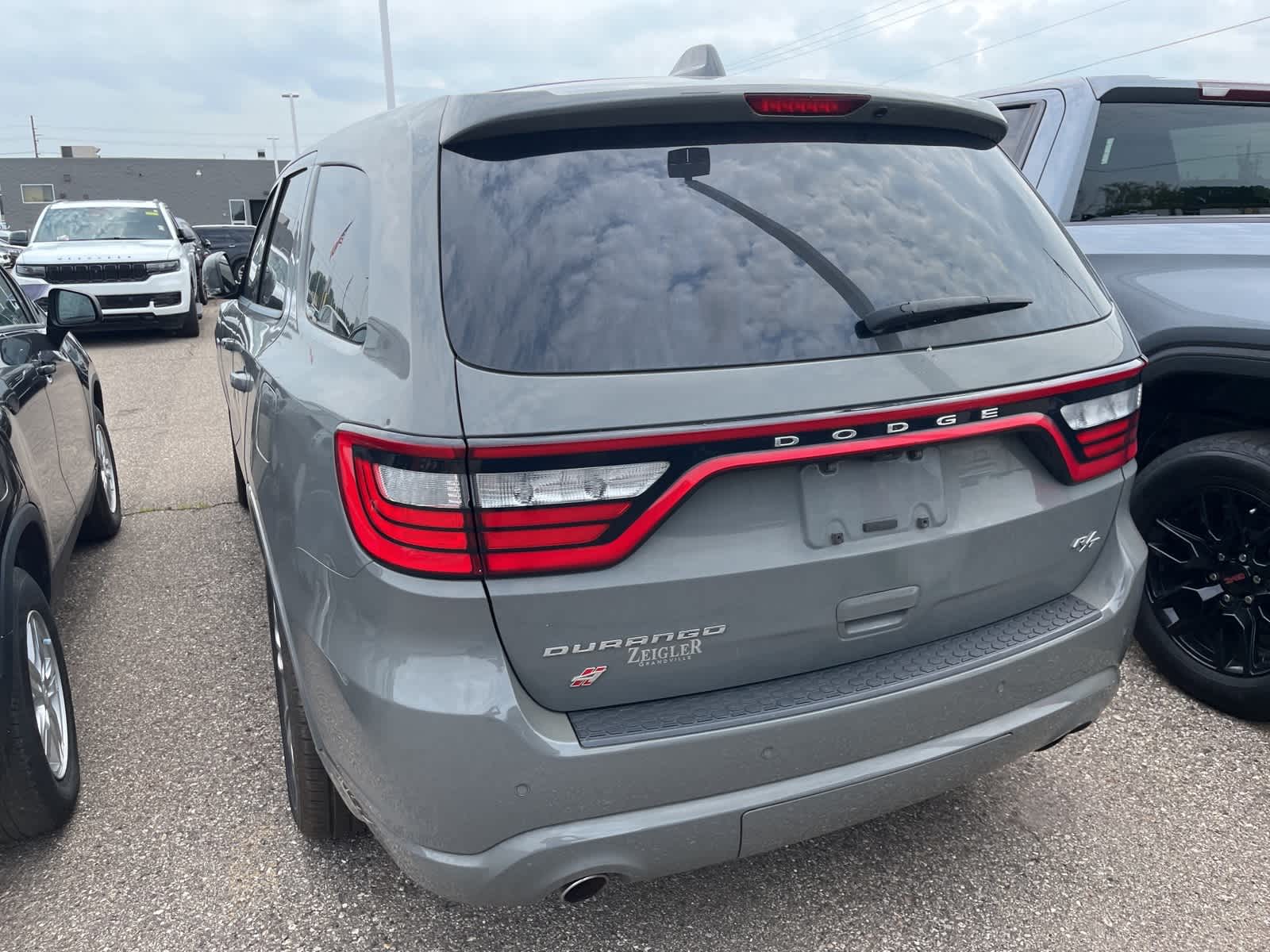 Thumbnail: 2020 Dodge Durango - 10