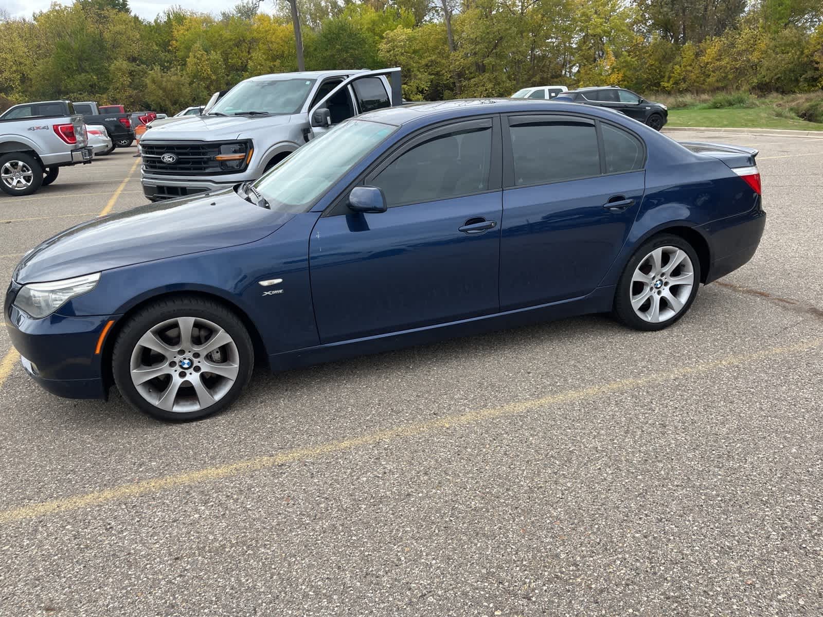 Thumbnail: 2009 BMW 5 Series - 5