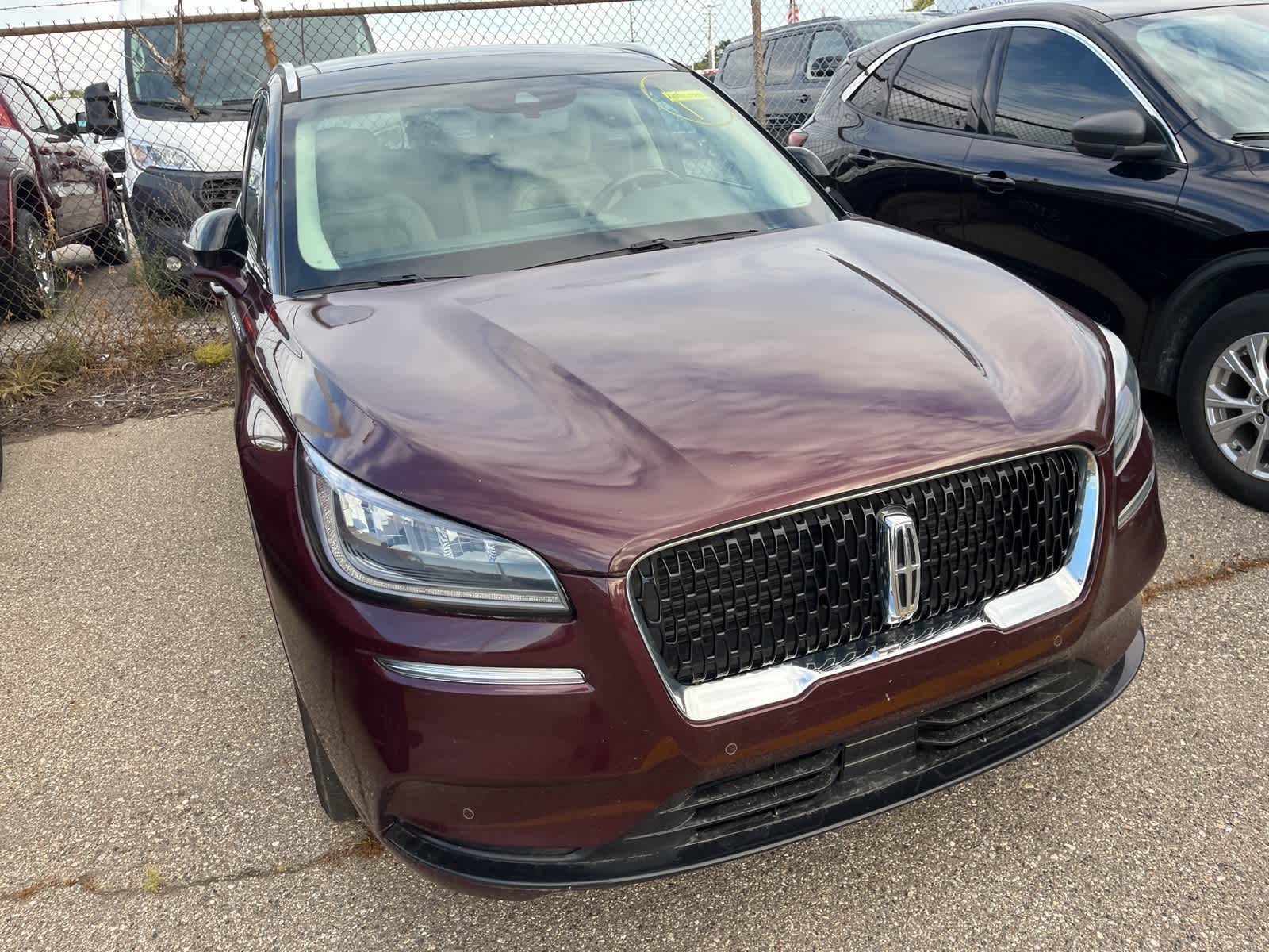 Thumbnail: 2021 Lincoln Corsair - 19