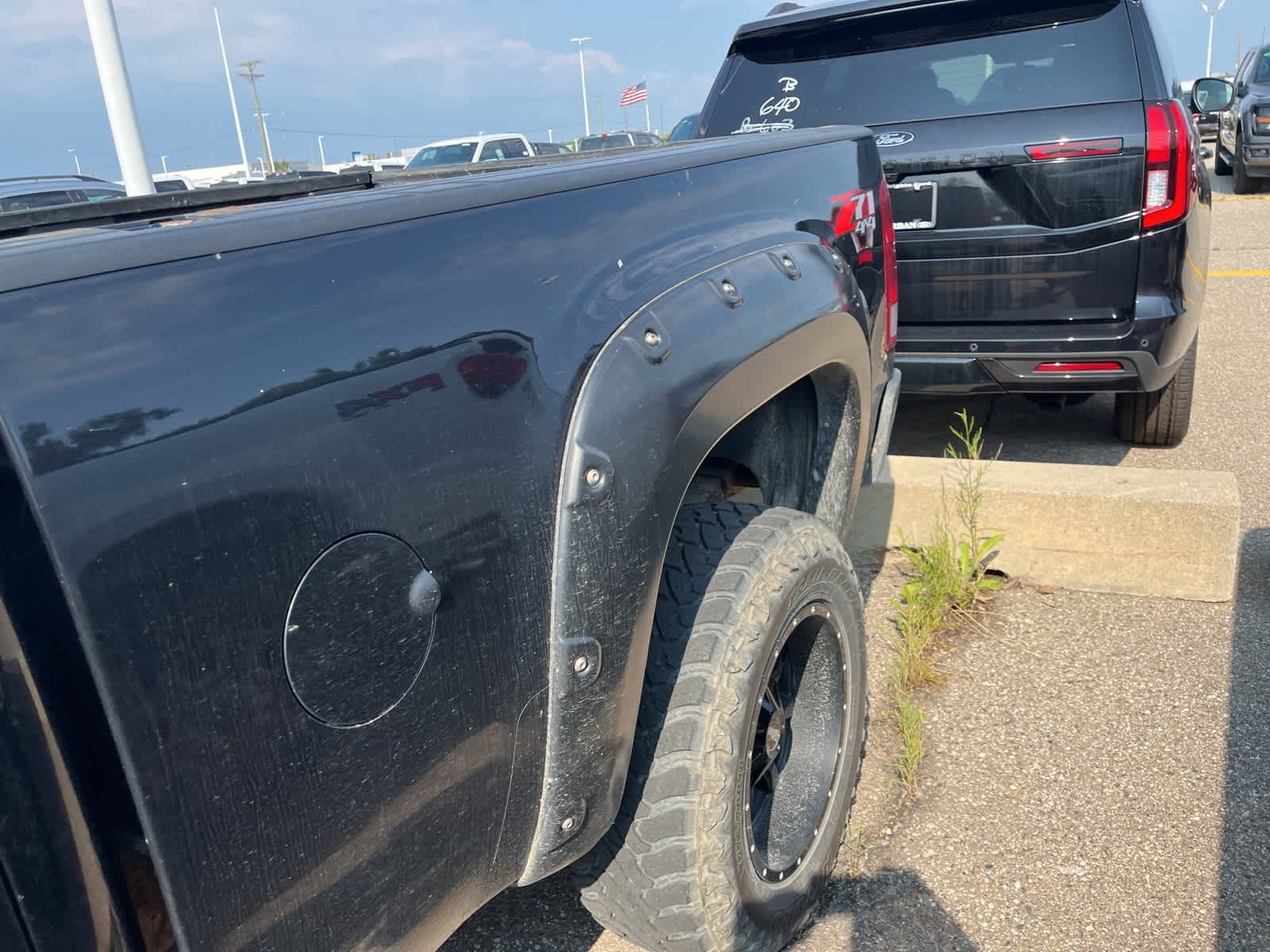 Thumbnail: 2014 GMC Sierra 2500 - 8