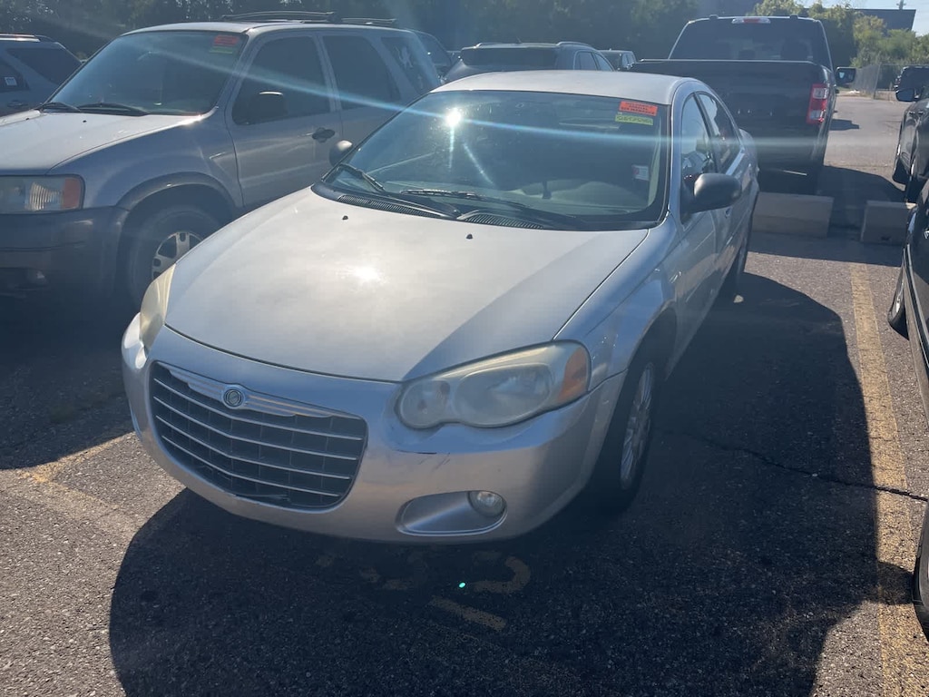 Used 2005 Chrysler Sebring Touring Sedan