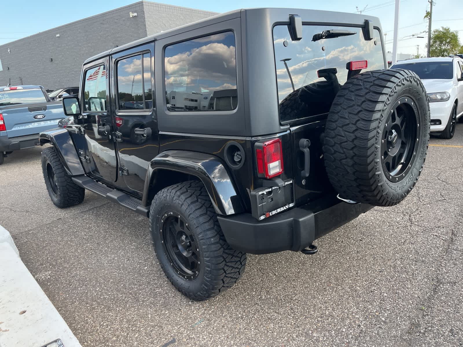 Thumbnail: 2019 Jeep Wrangler - 8