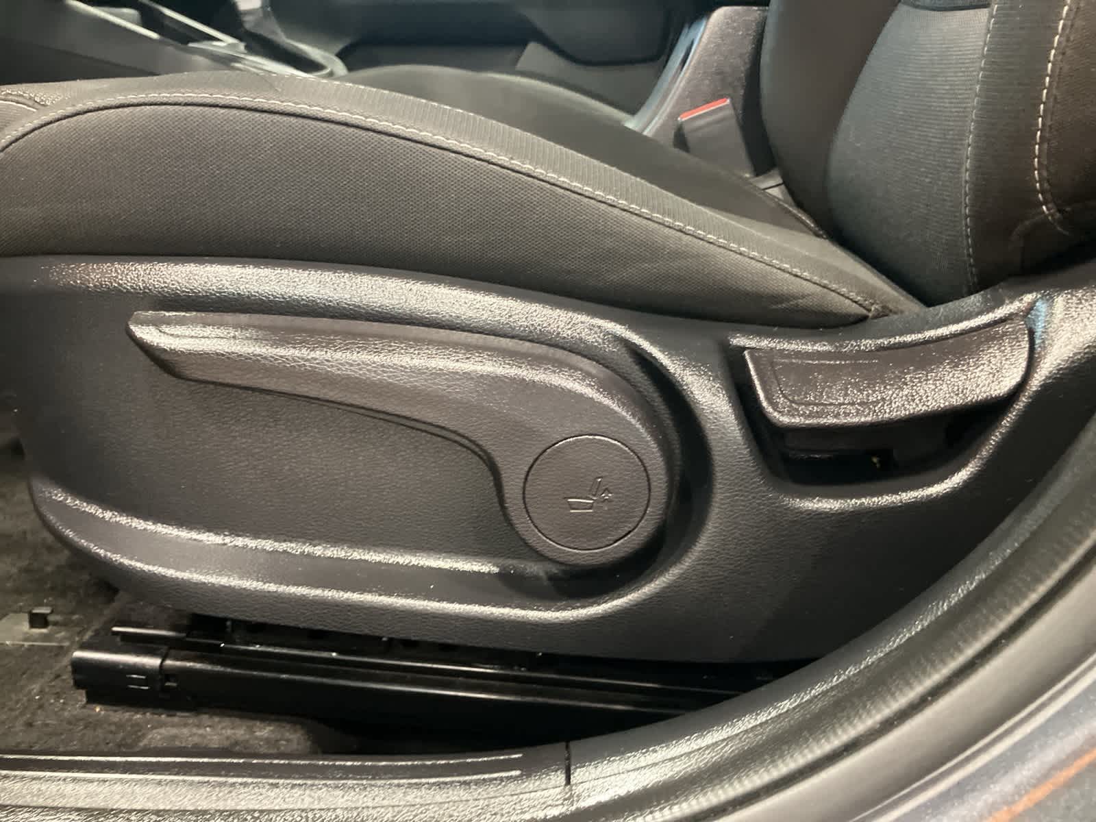 Thumbnail: 2022 Kia Forte - 11