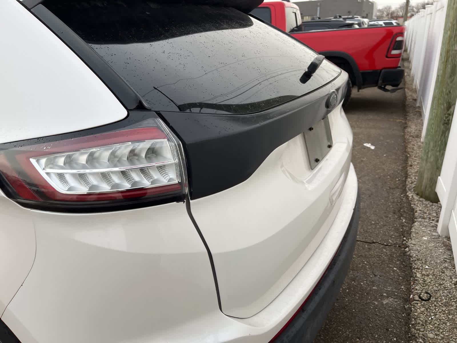 Thumbnail: 2016 Ford Edge - 11