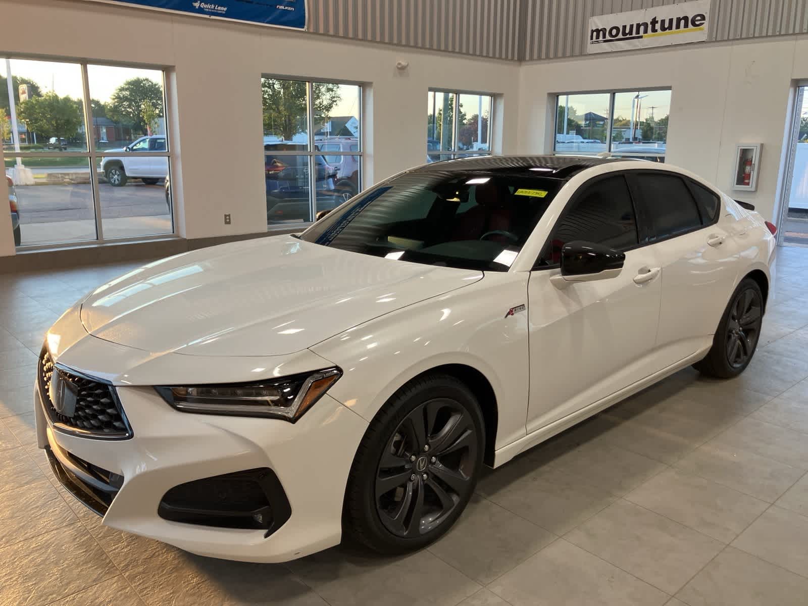 2022 Acura TLX w/A-Spec Package