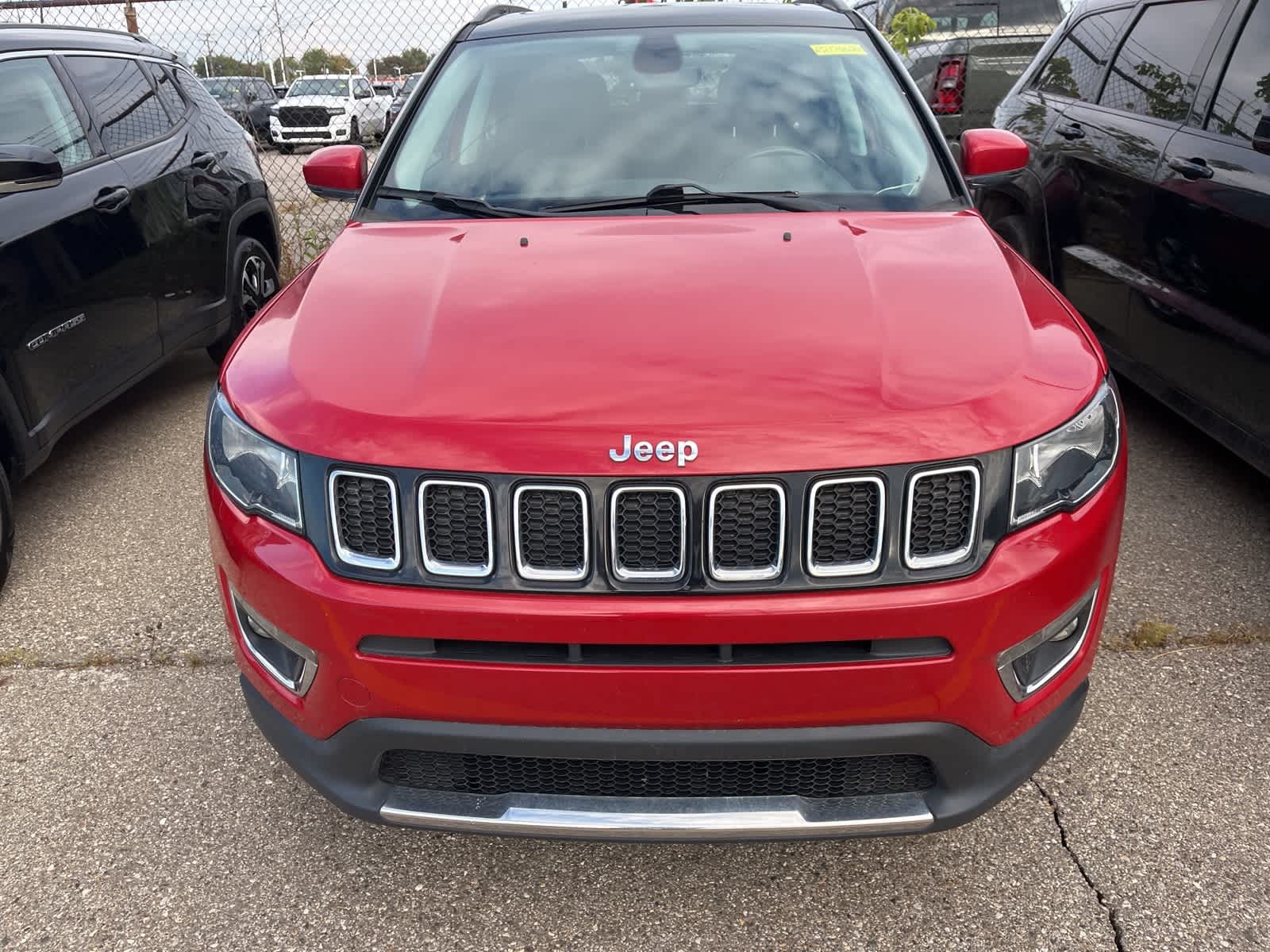 Thumbnail: 2020 Jeep Compass - 21