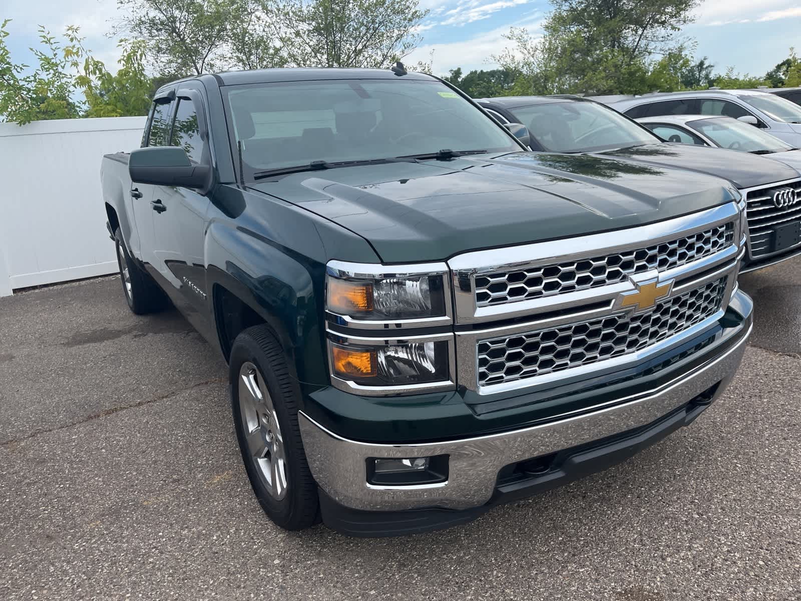 Thumbnail: 2014 Chevrolet Silverado 1500 - 18