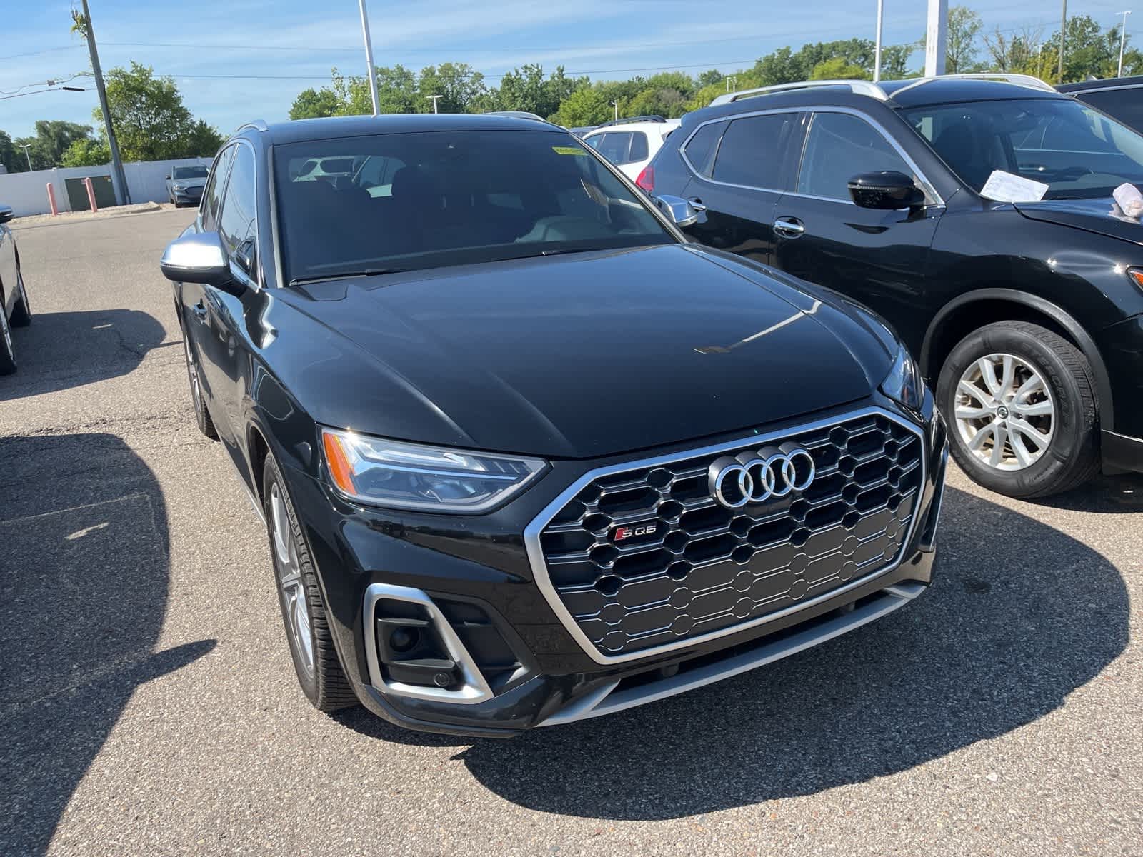 Thumbnail: 2021 Audi SQ5 - 19