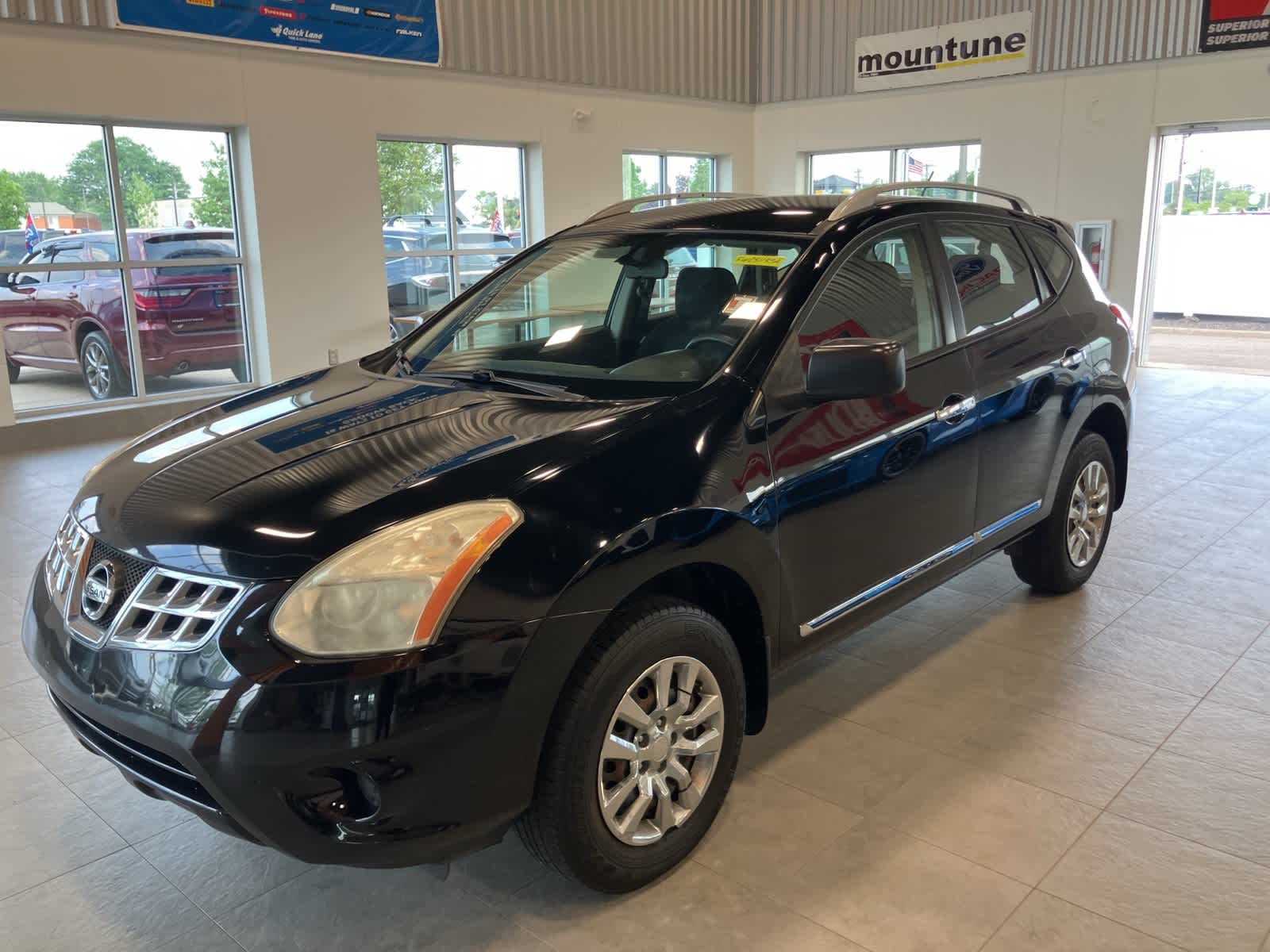 2015 Nissan Rogue S -
                  Sterling Heights, MI