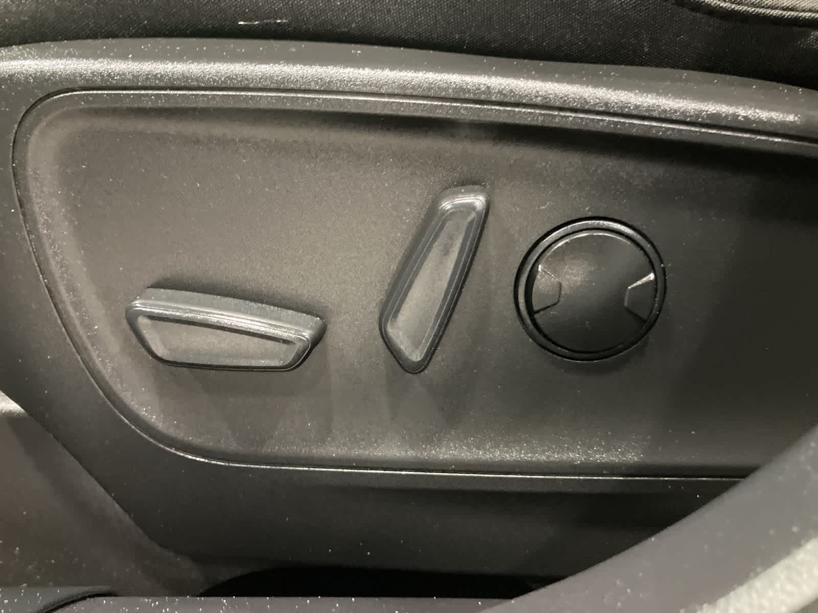 Thumbnail: 2023 Ford Escape - 11