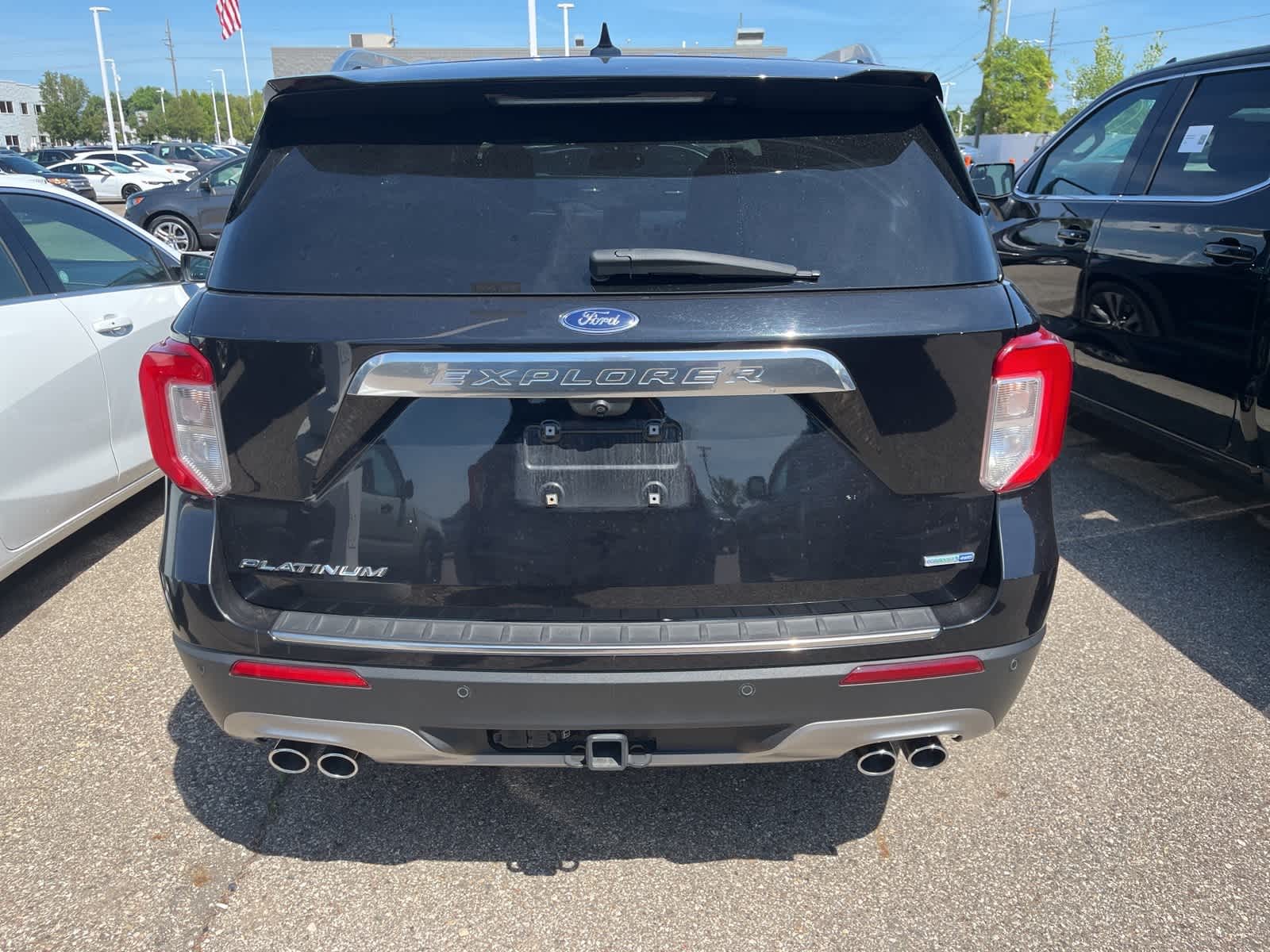 Thumbnail: 2020 Ford Explorer - 12