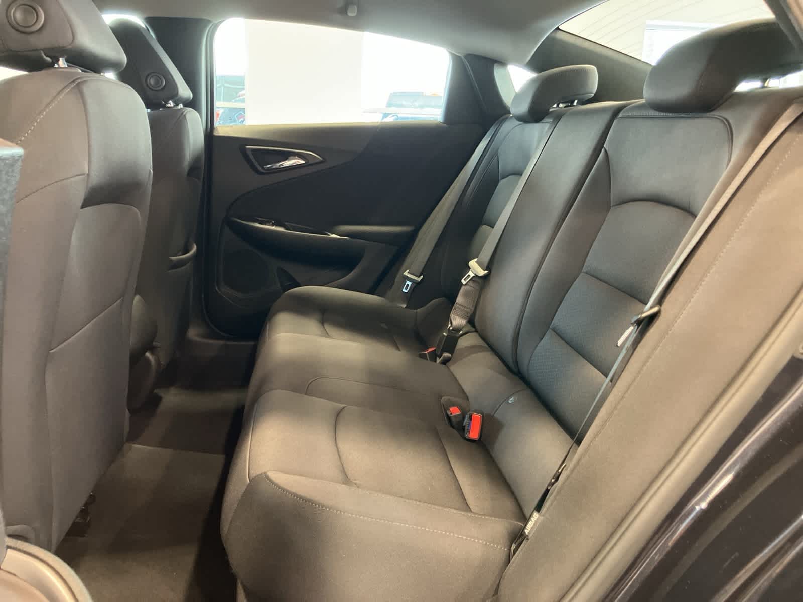 Thumbnail: 2023 Chevrolet Malibu - 23