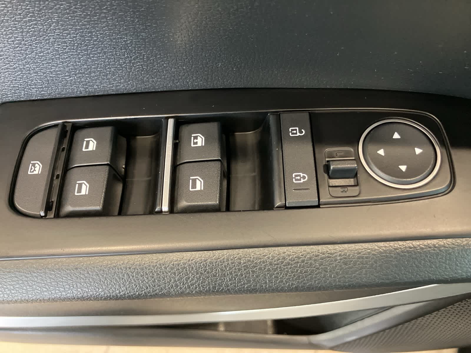 Thumbnail: 2022 Kia Soul - 12