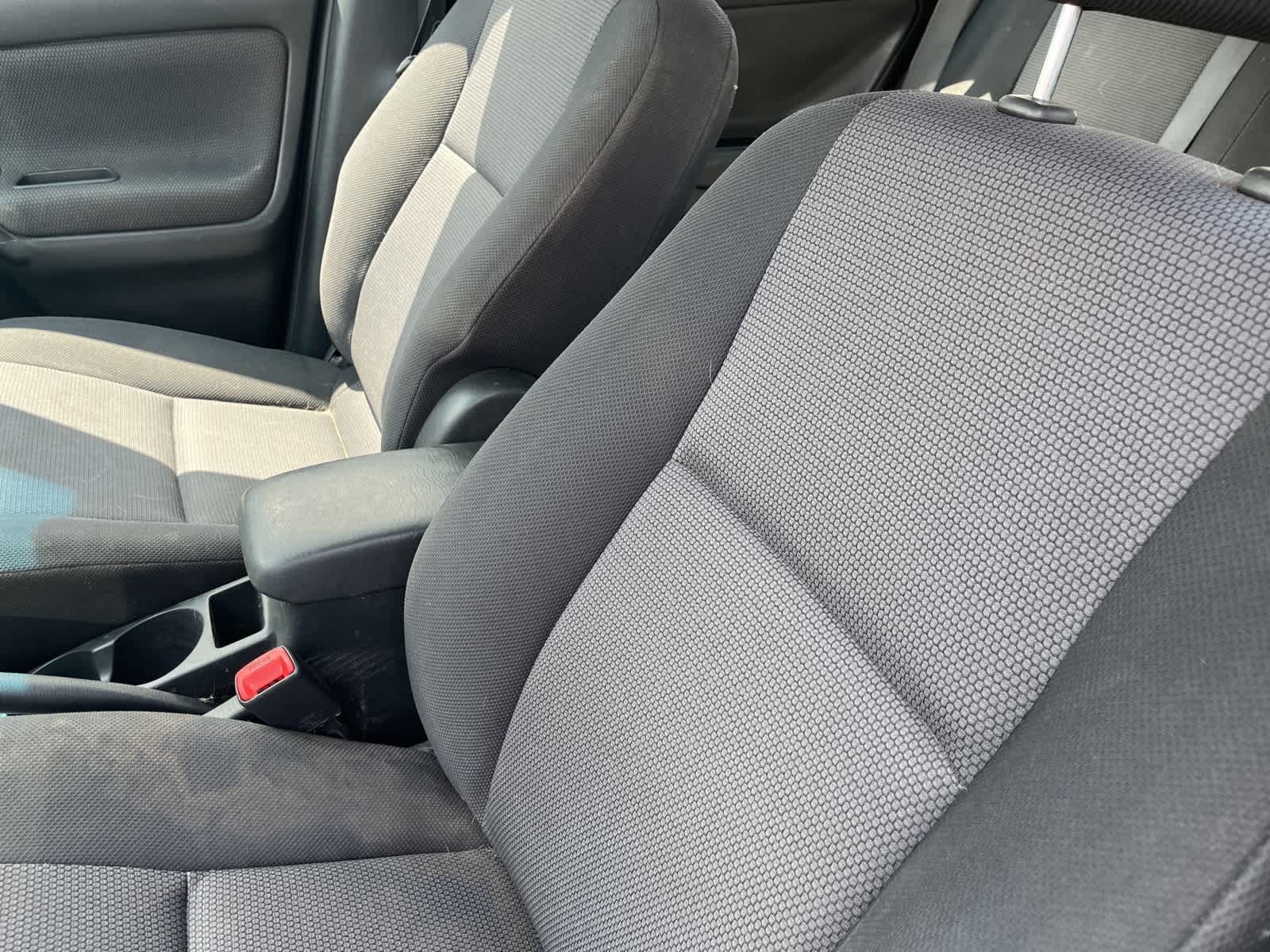 Thumbnail: 2007 Pontiac Vibe - 18