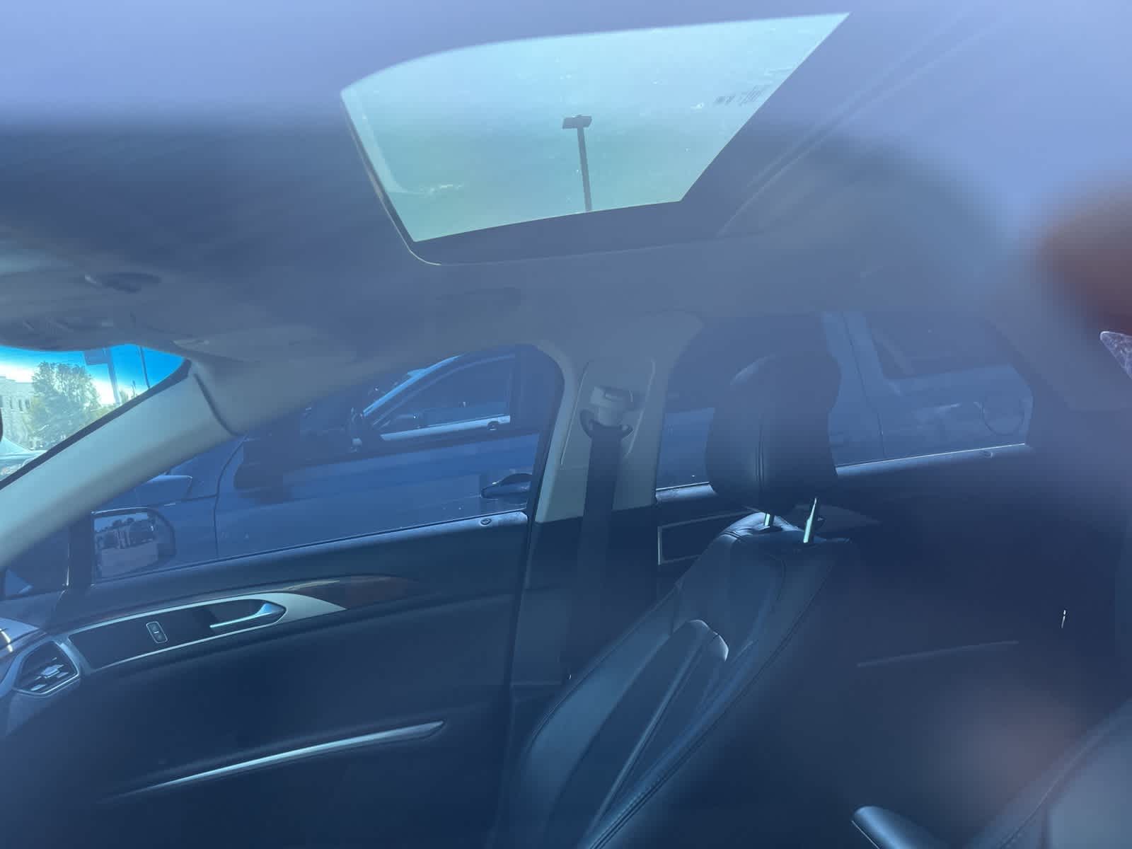 Thumbnail: 2016 Lincoln MKZ - 23