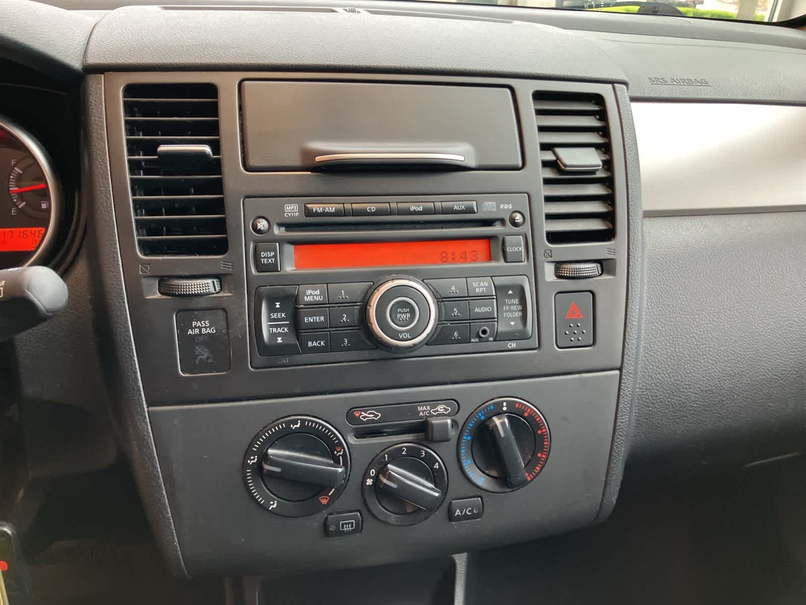 Thumbnail: 2012 Nissan Versa - 14
