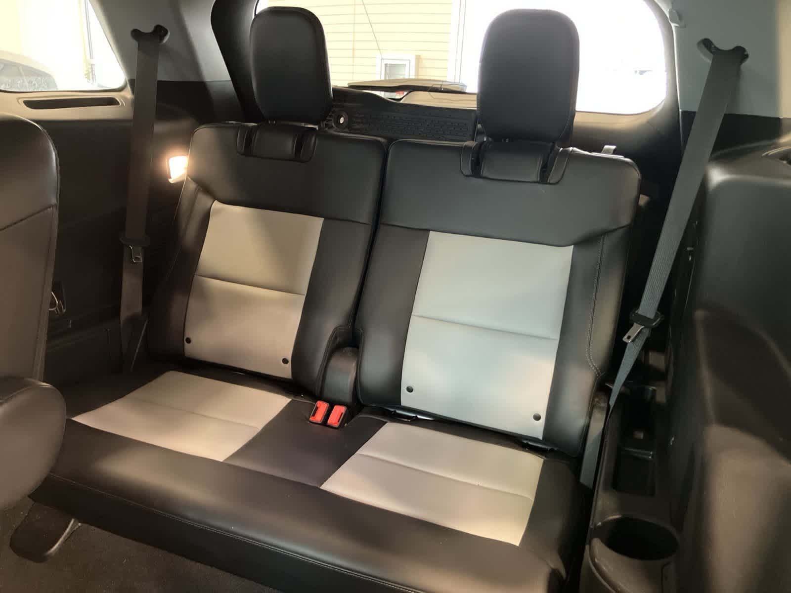 Thumbnail: 2022 Ford Explorer - 26