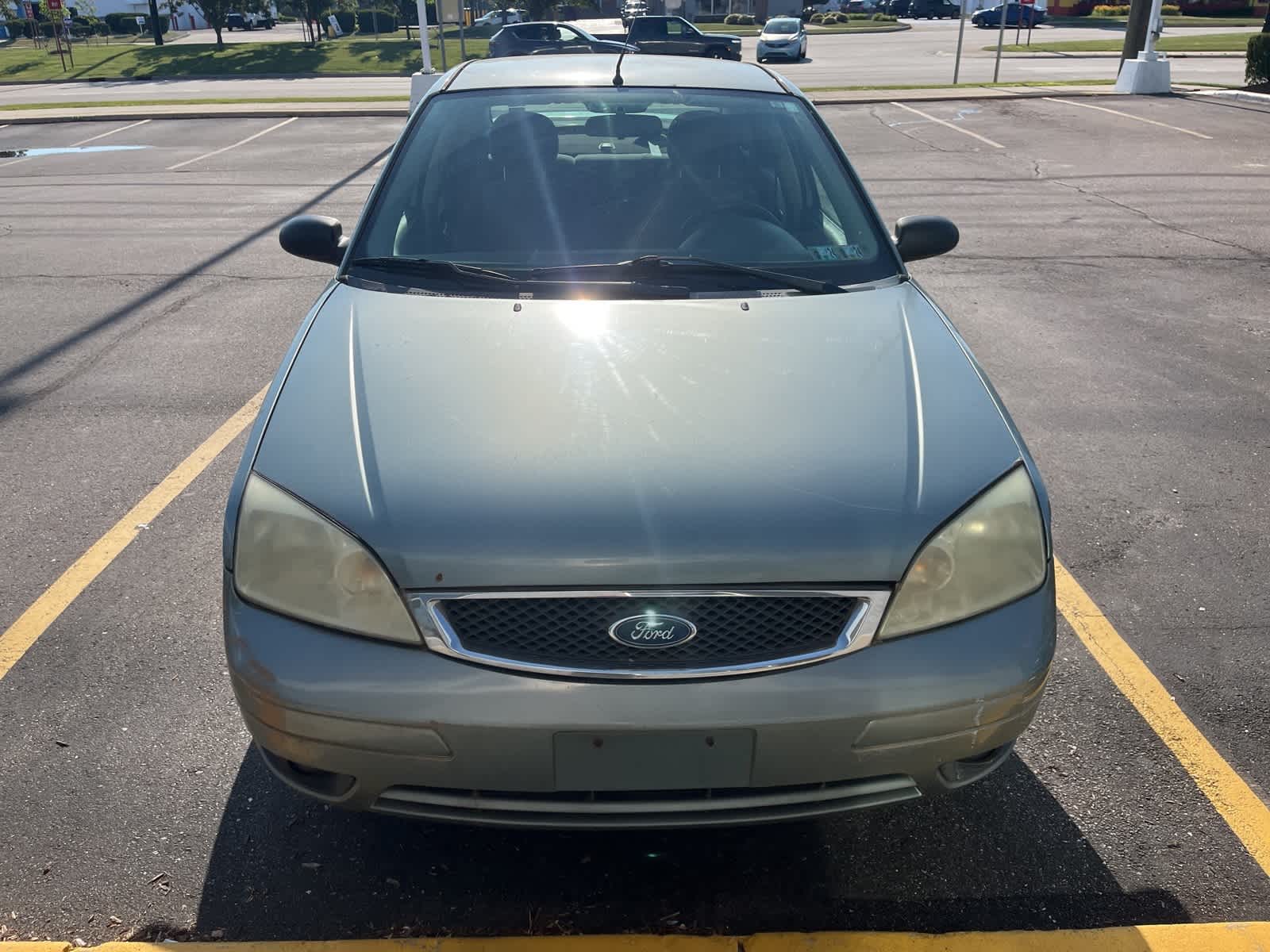 Thumbnail: 2006 Ford Focus - 20