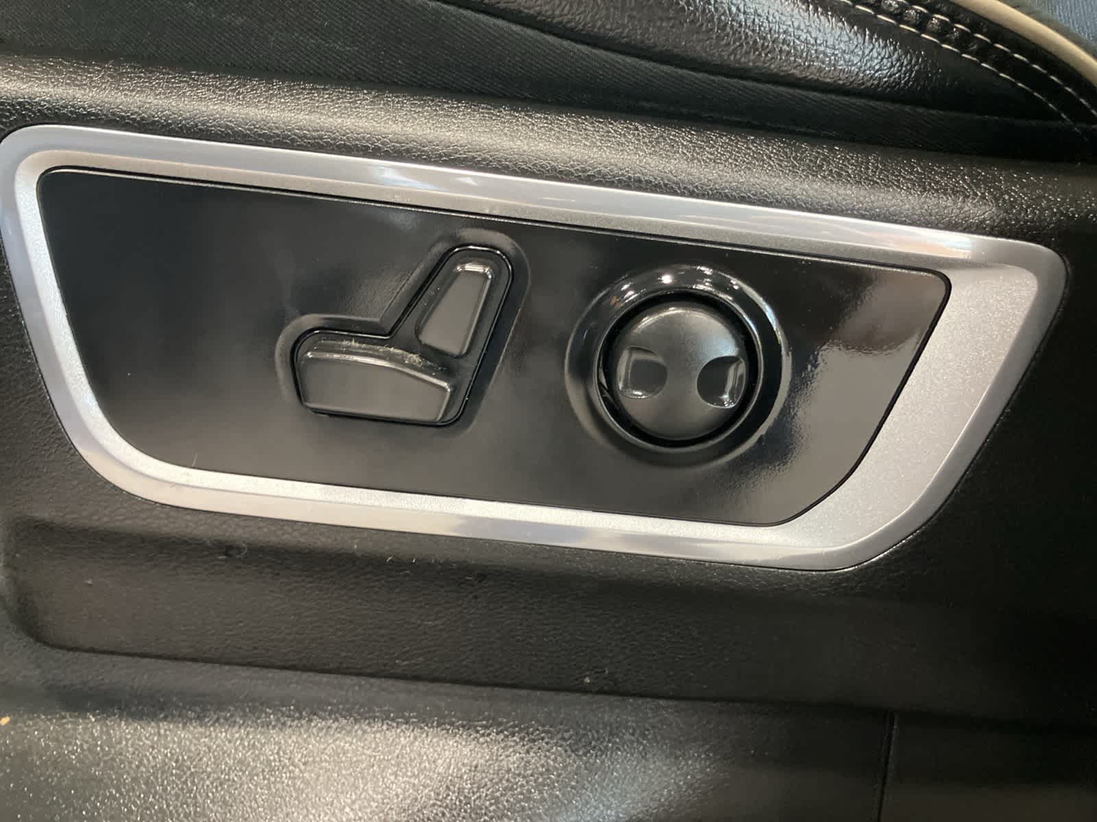 Thumbnail: 2023 RAM 1500 - 13