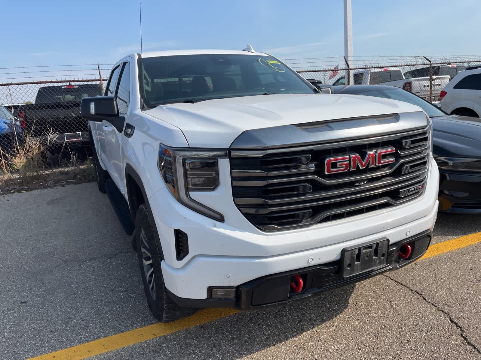 Thumbnail: 2022 GMC Sierra 1500 - 22