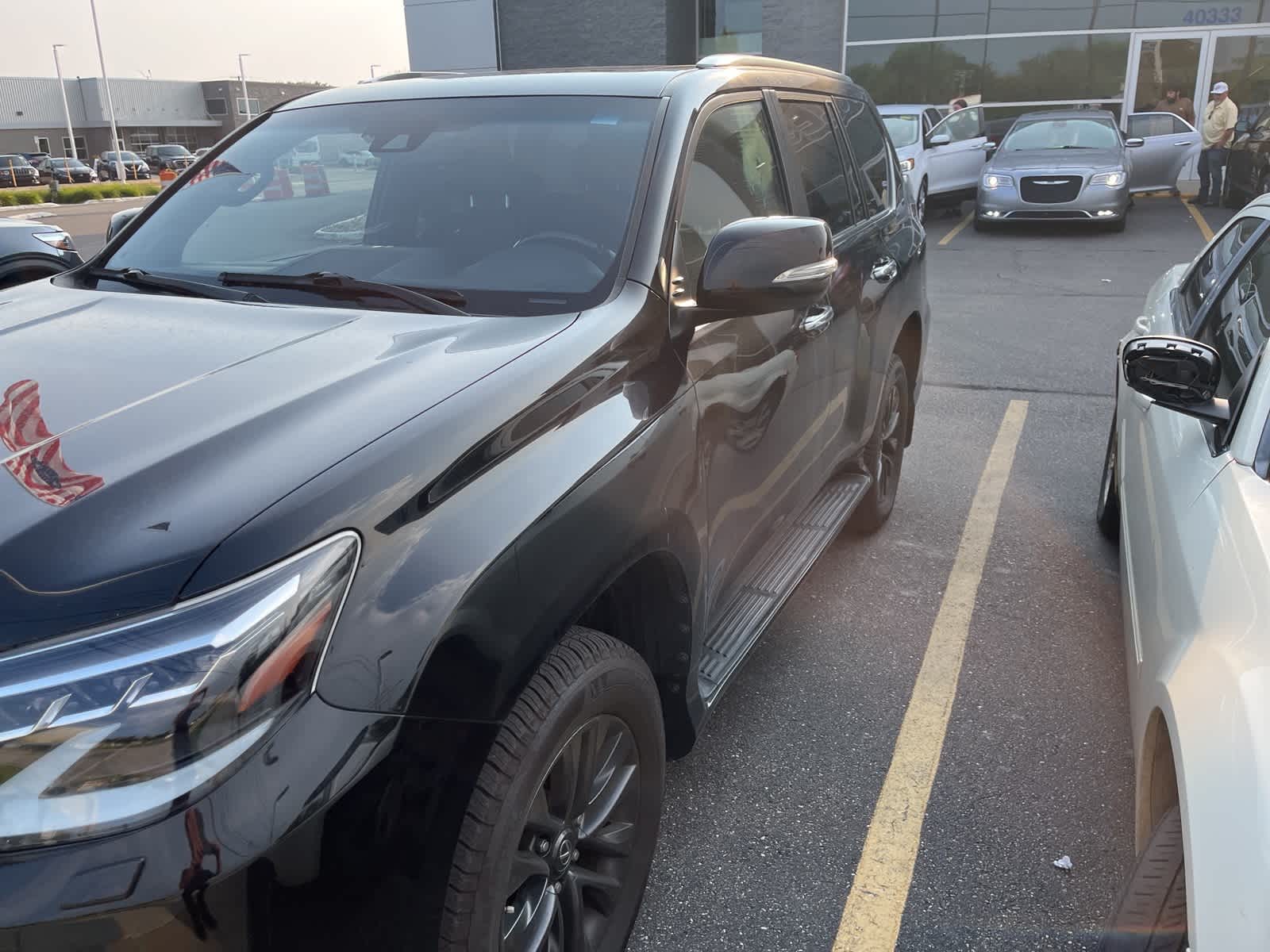 Thumbnail: 2021 Lexus GX - 5