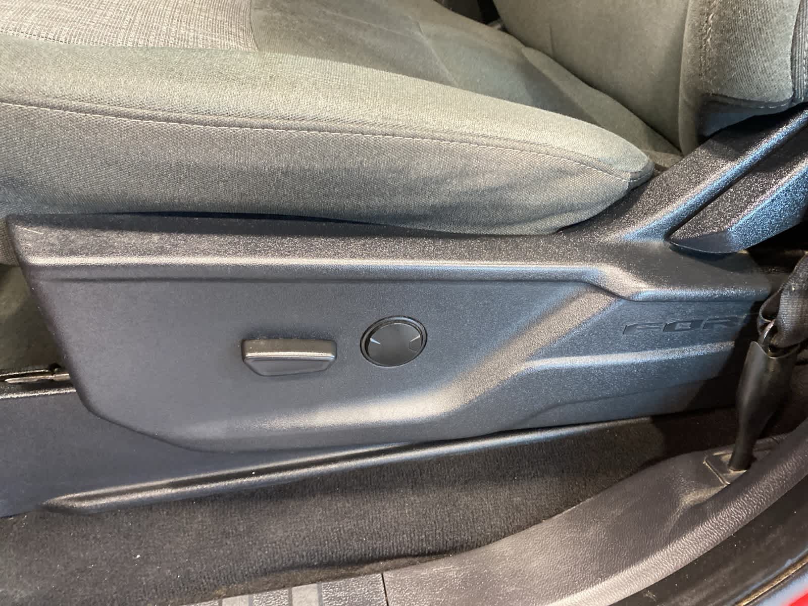 Thumbnail: 2024 Ford Econoline - 16