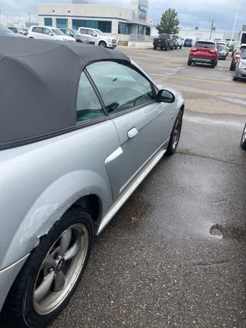 2001 Ford Mustang GT 6
