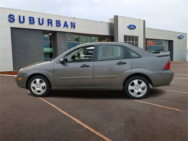 Thumbnail: 2005 Ford Focus - 5