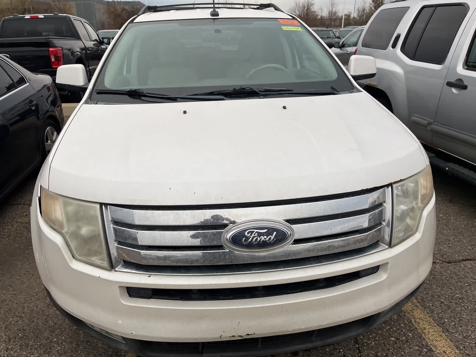 Thumbnail: 2010 Ford Edge - 21