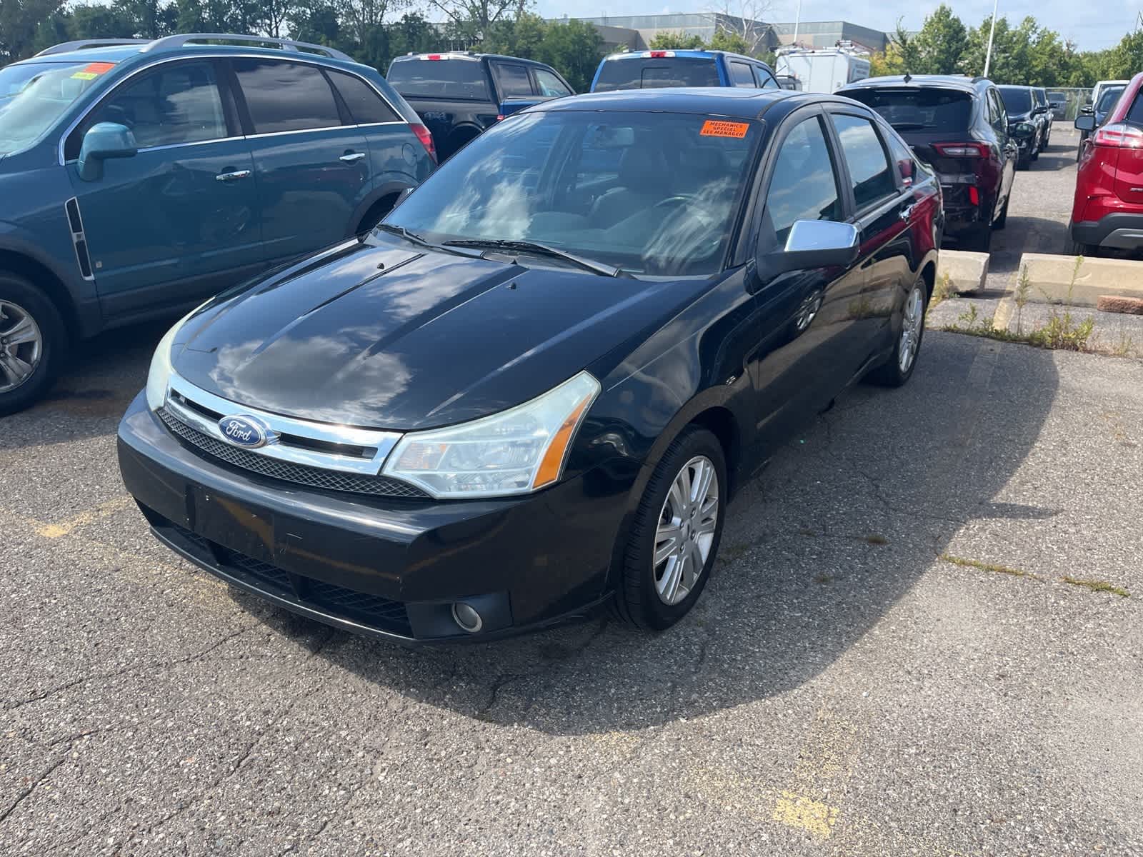Thumbnail: 2011 Ford Focus - 2
