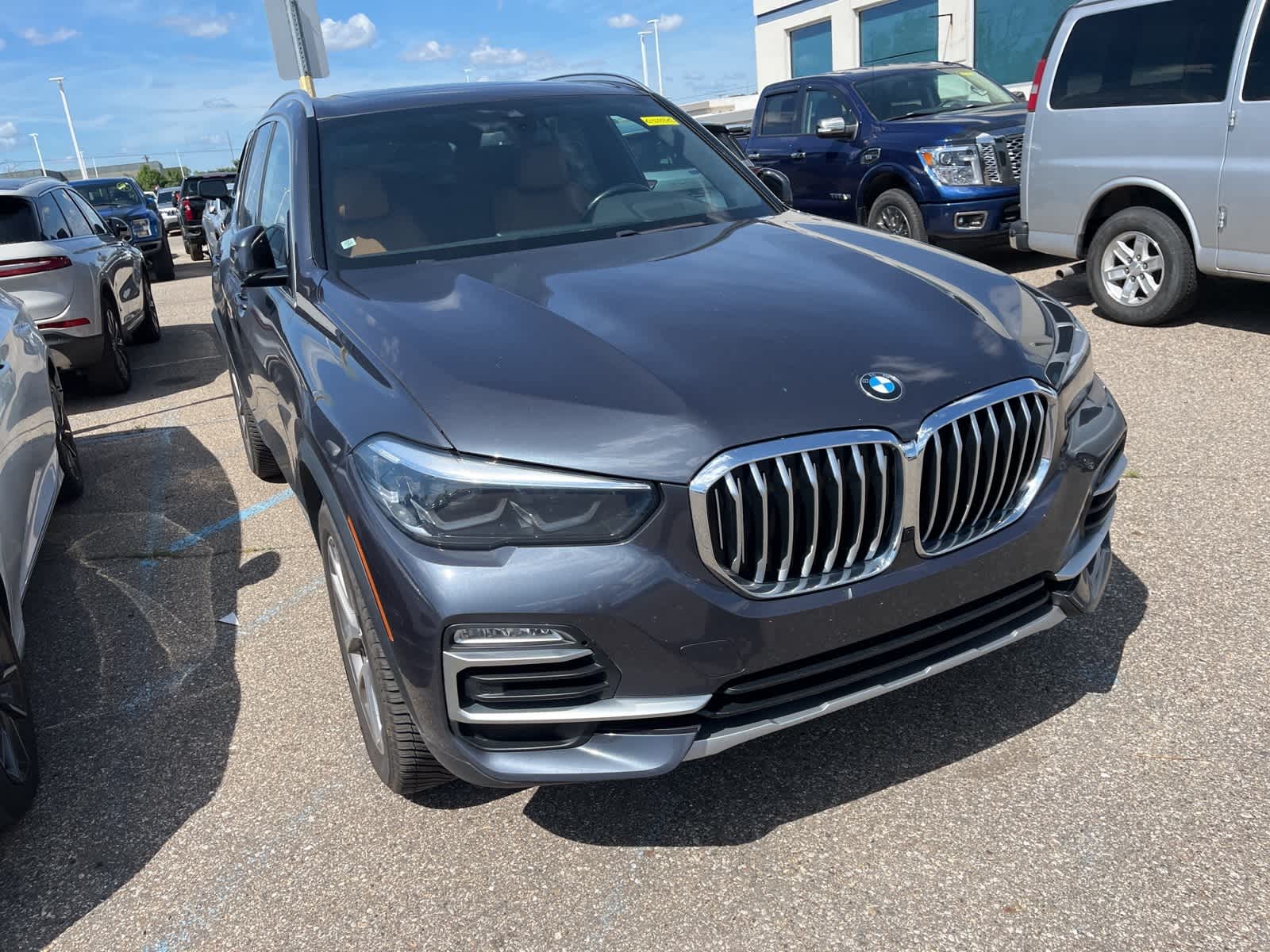 Thumbnail: 2019 BMW X5 - 19