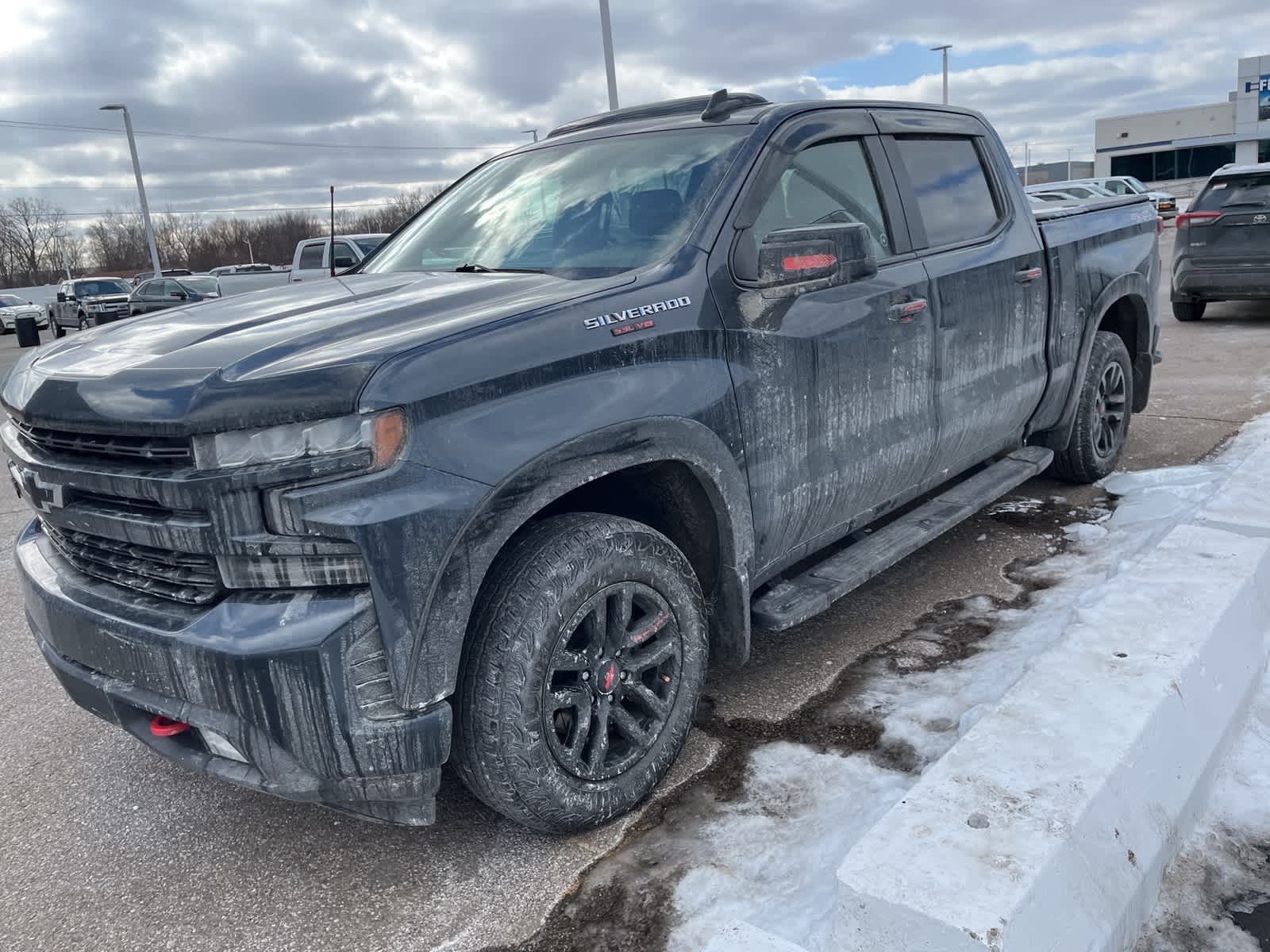 Thumbnail: 2019 Chevrolet Silverado 1500 - 3