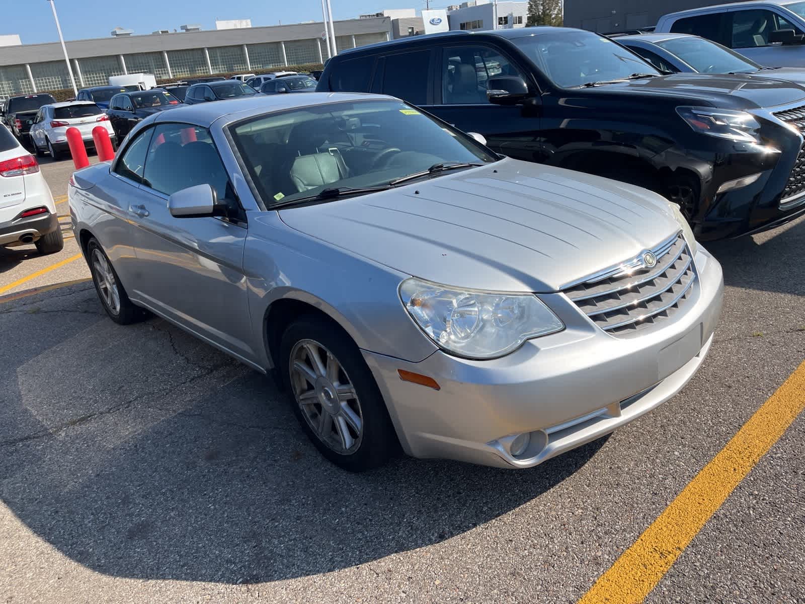 Thumbnail: 2009 Chrysler Sebring - 19