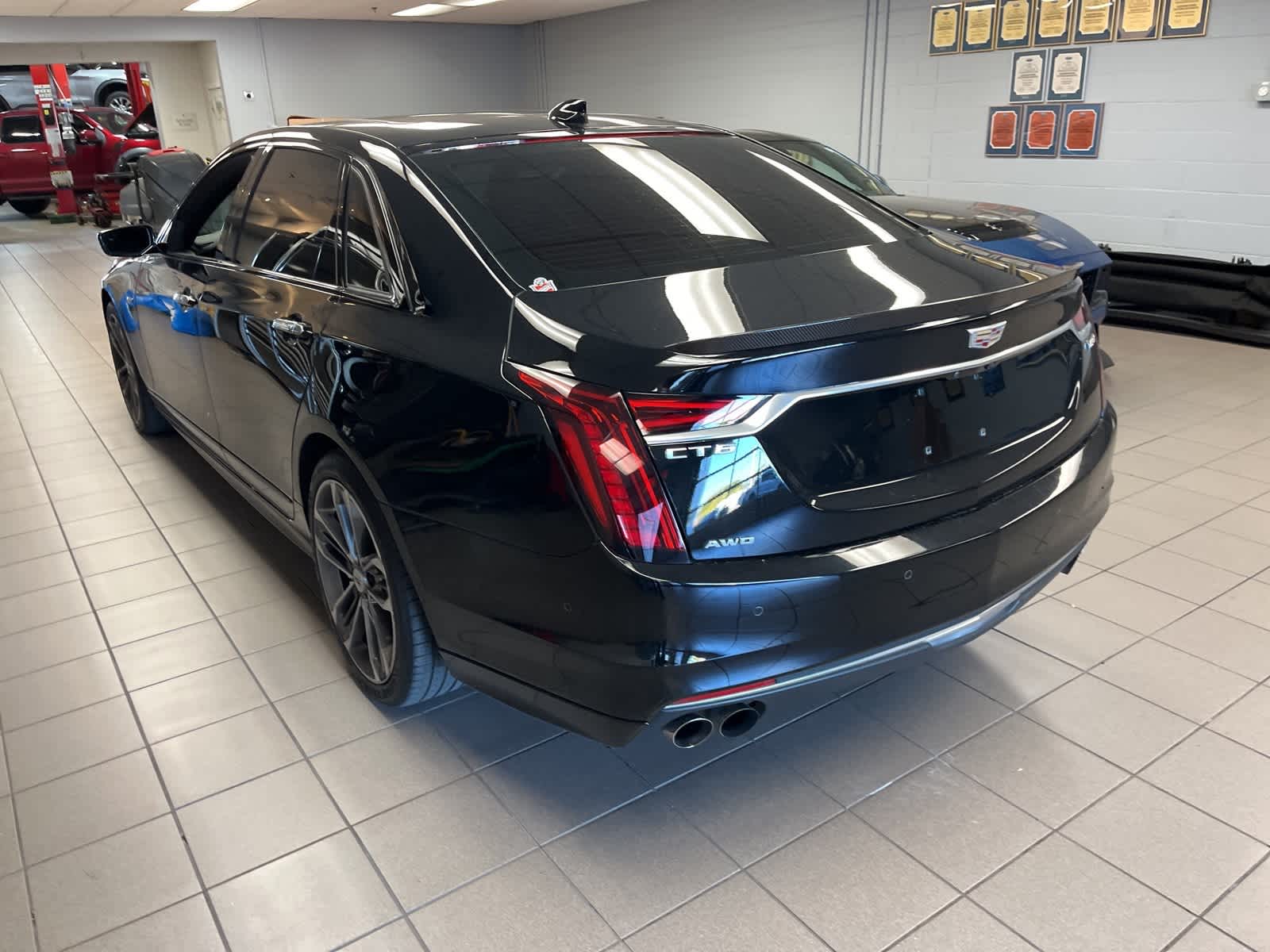 Thumbnail: 2019 Cadillac CT6 - 10