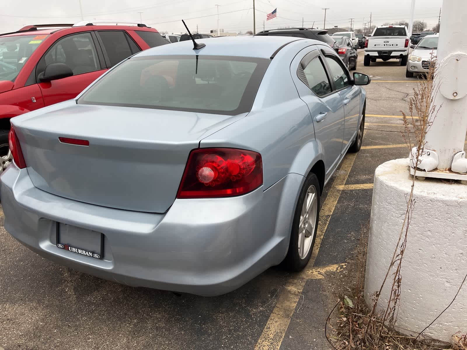 Thumbnail: 2013 Dodge Avenger - 15