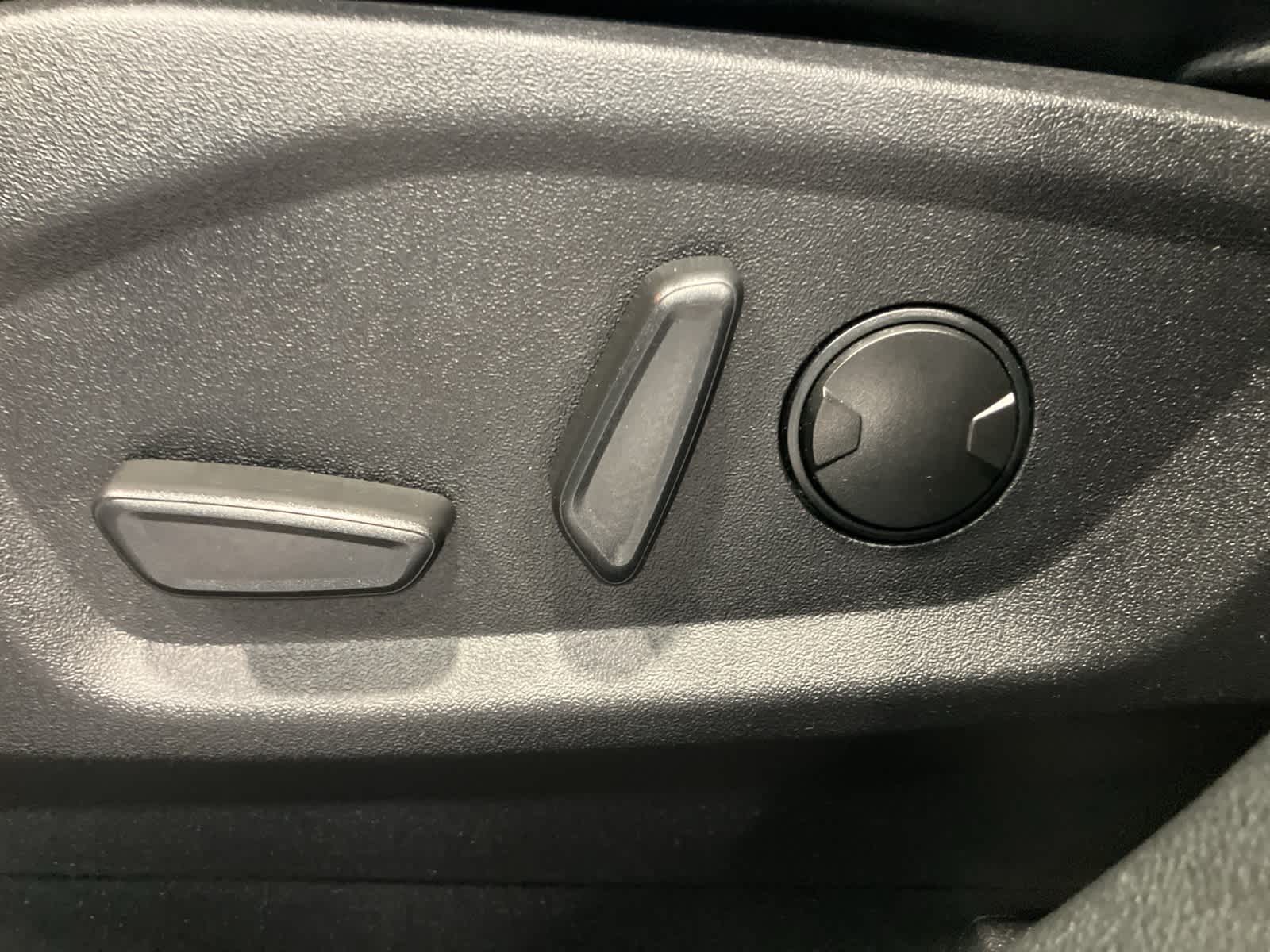 Thumbnail: 2024 Ford Edge - 11