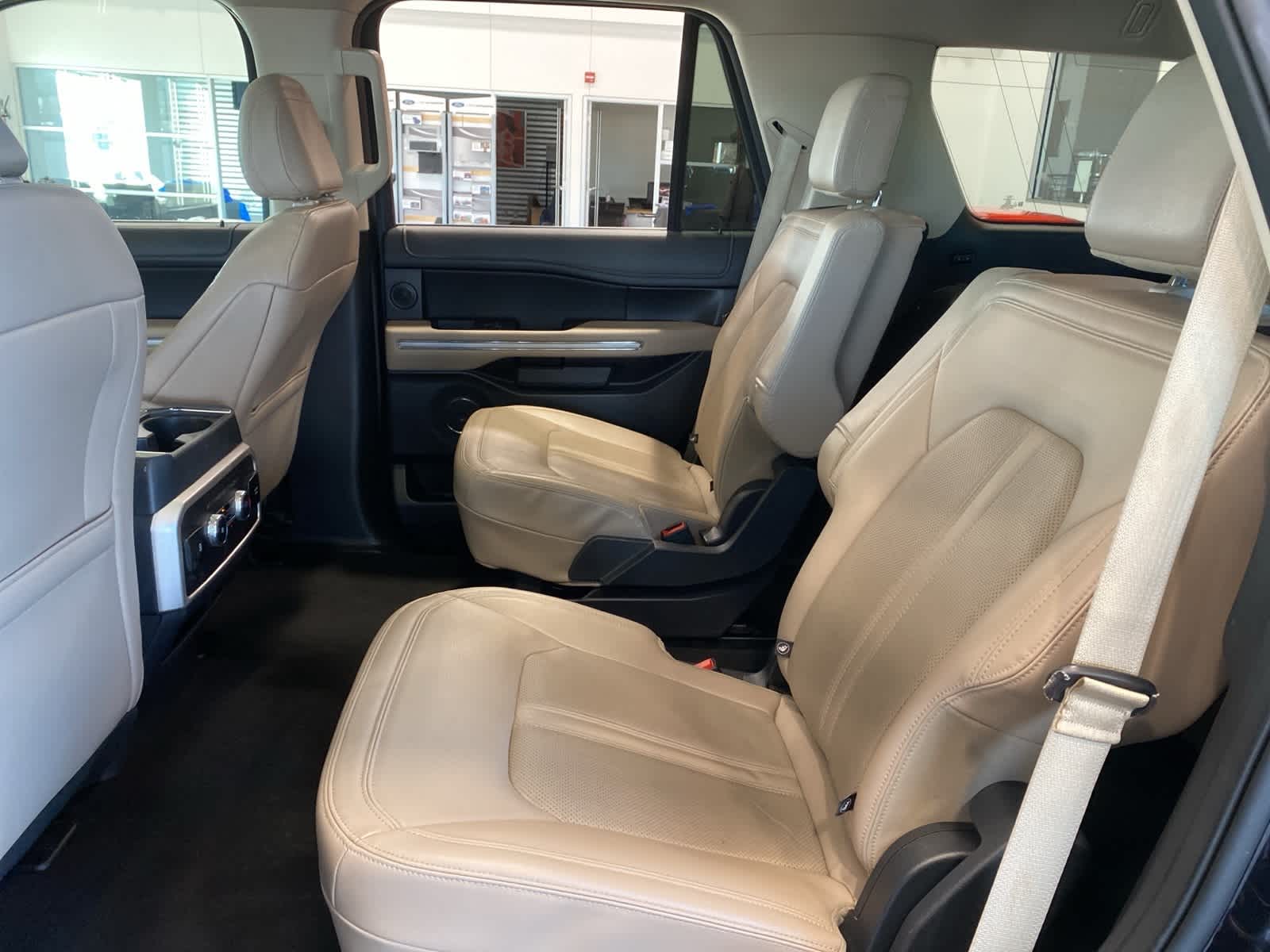 Thumbnail: 2023 Ford Expedition - 25