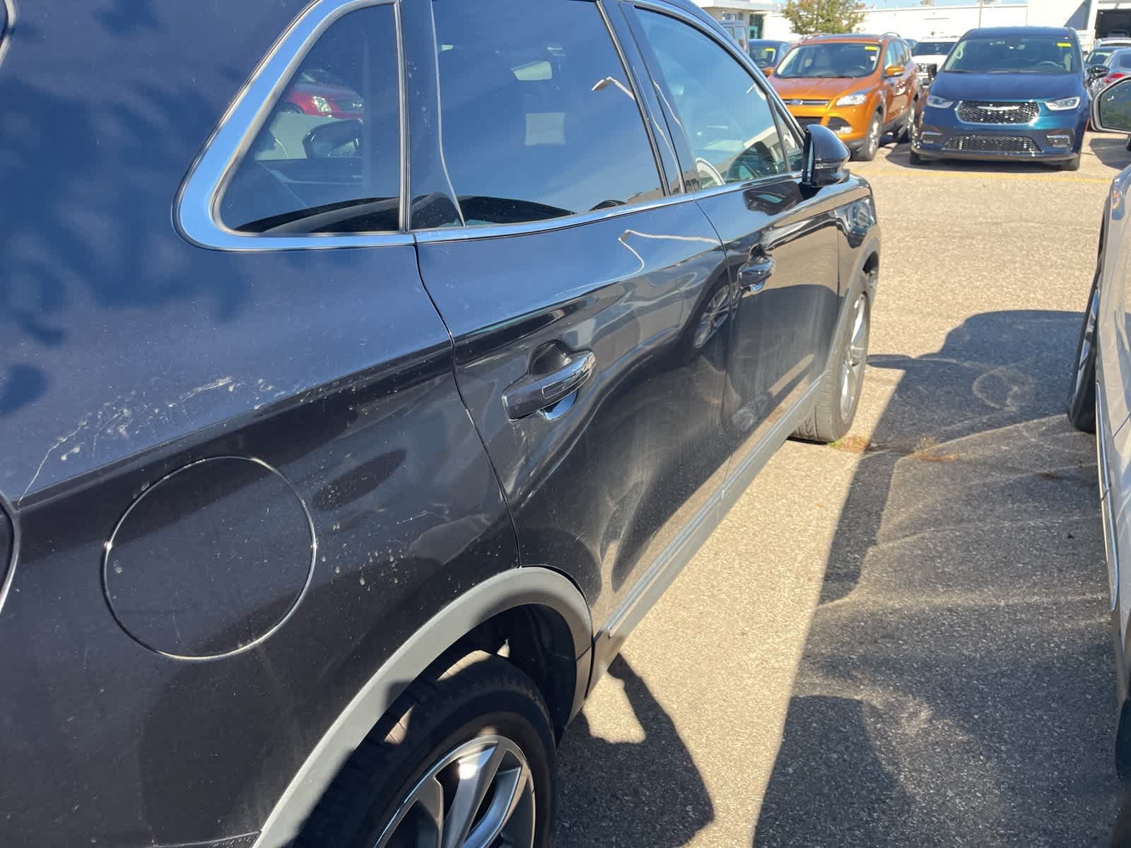 Thumbnail: 2019 Lincoln MKC - 14