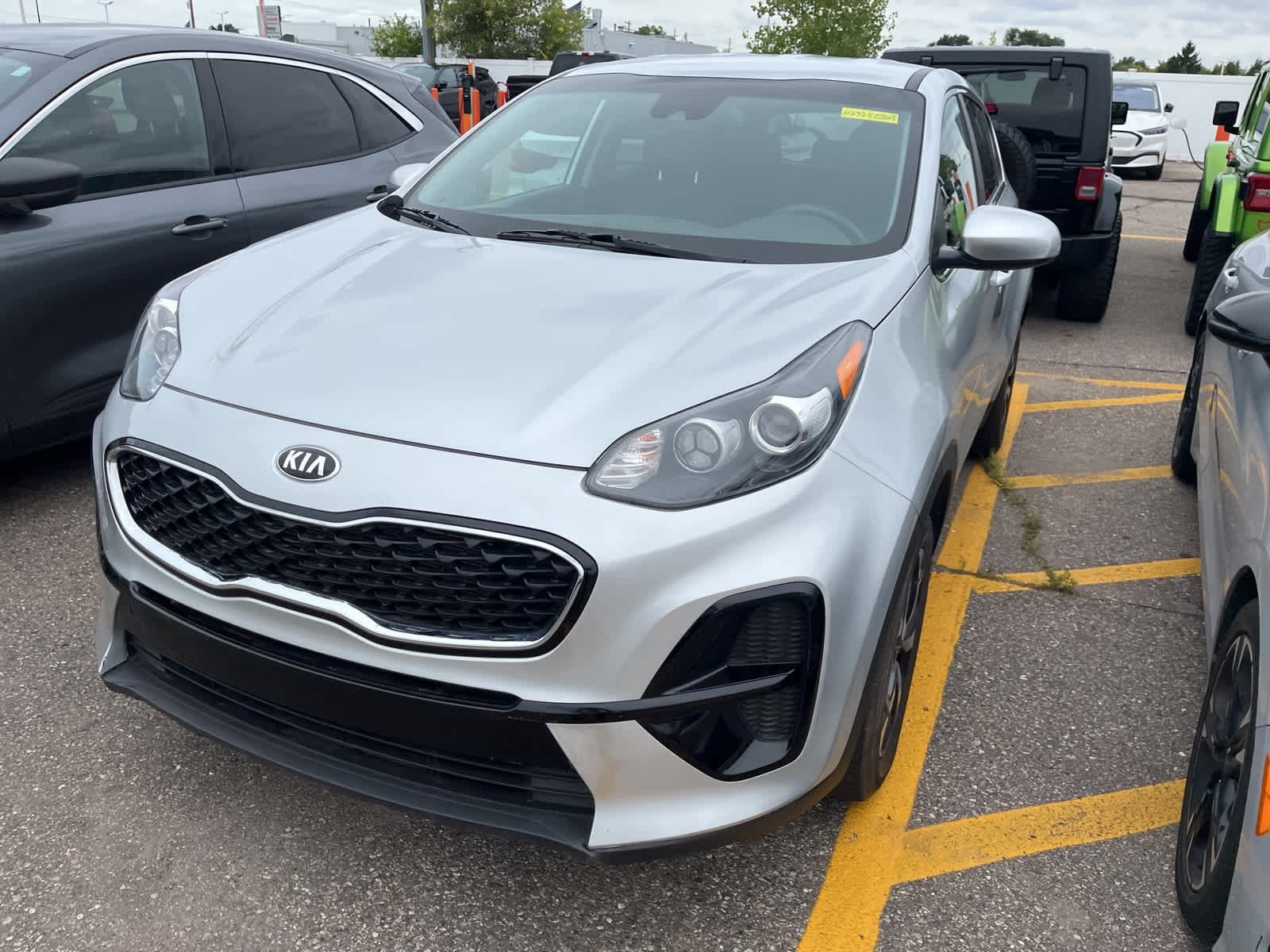 Thumbnail: 2022 Kia Sportage - 3