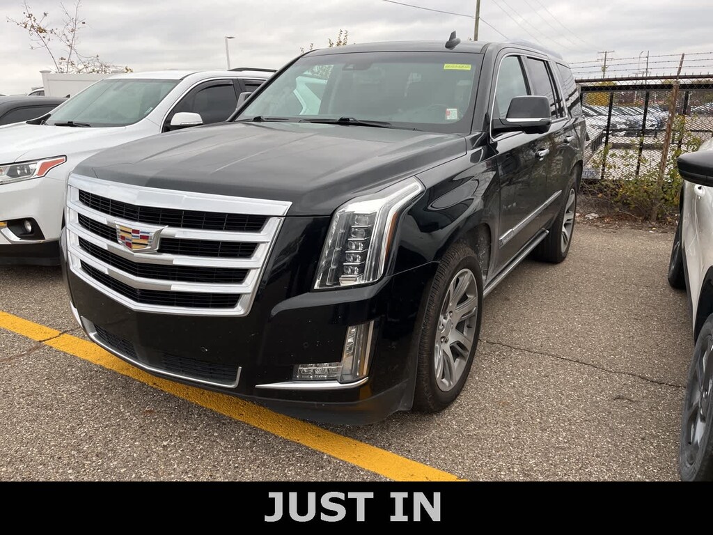 Used 2017 CADILLAC Escalade Premium Luxury SUV