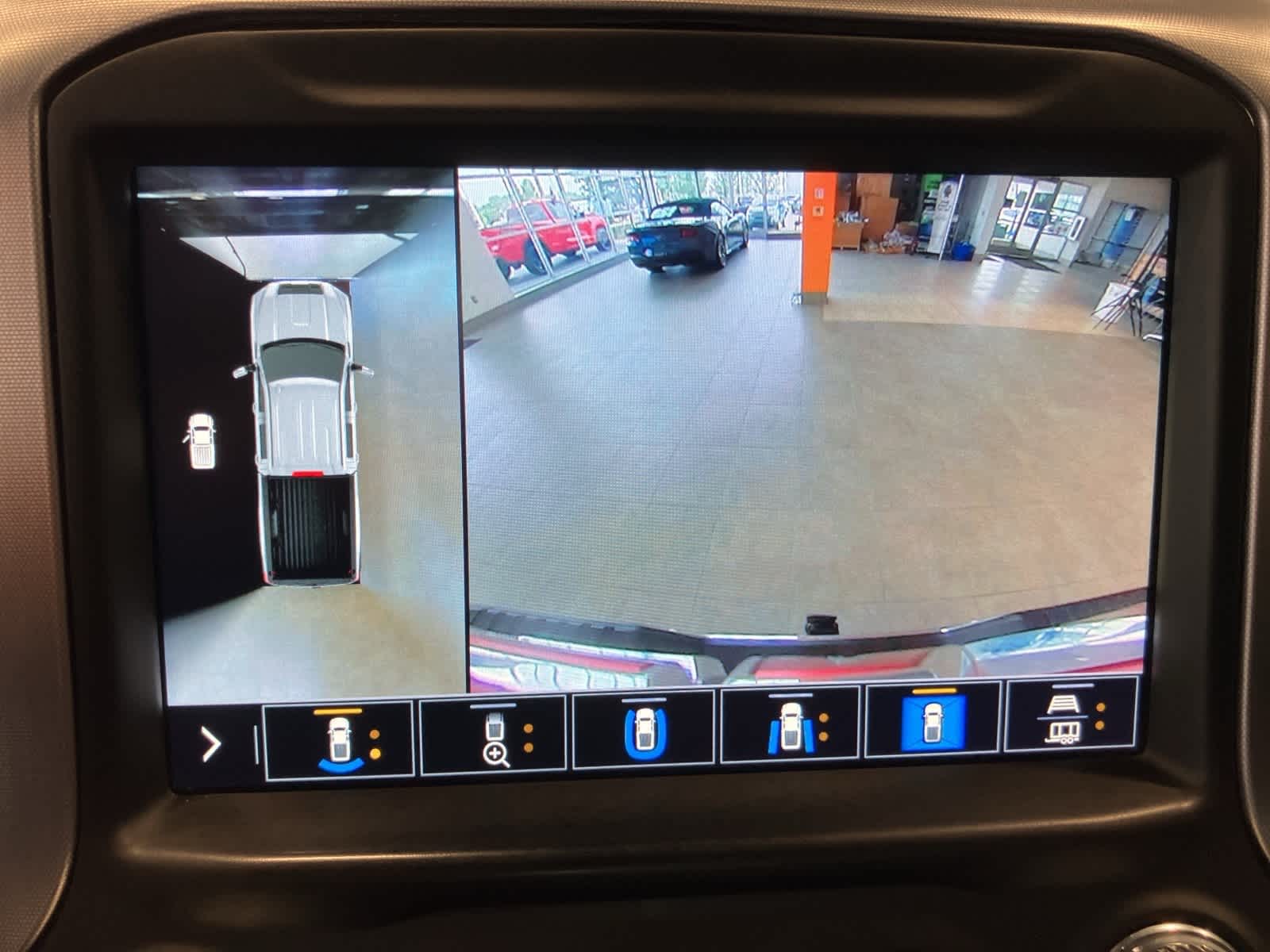 Thumbnail: 2022 GMC Sierra 2500 - 23