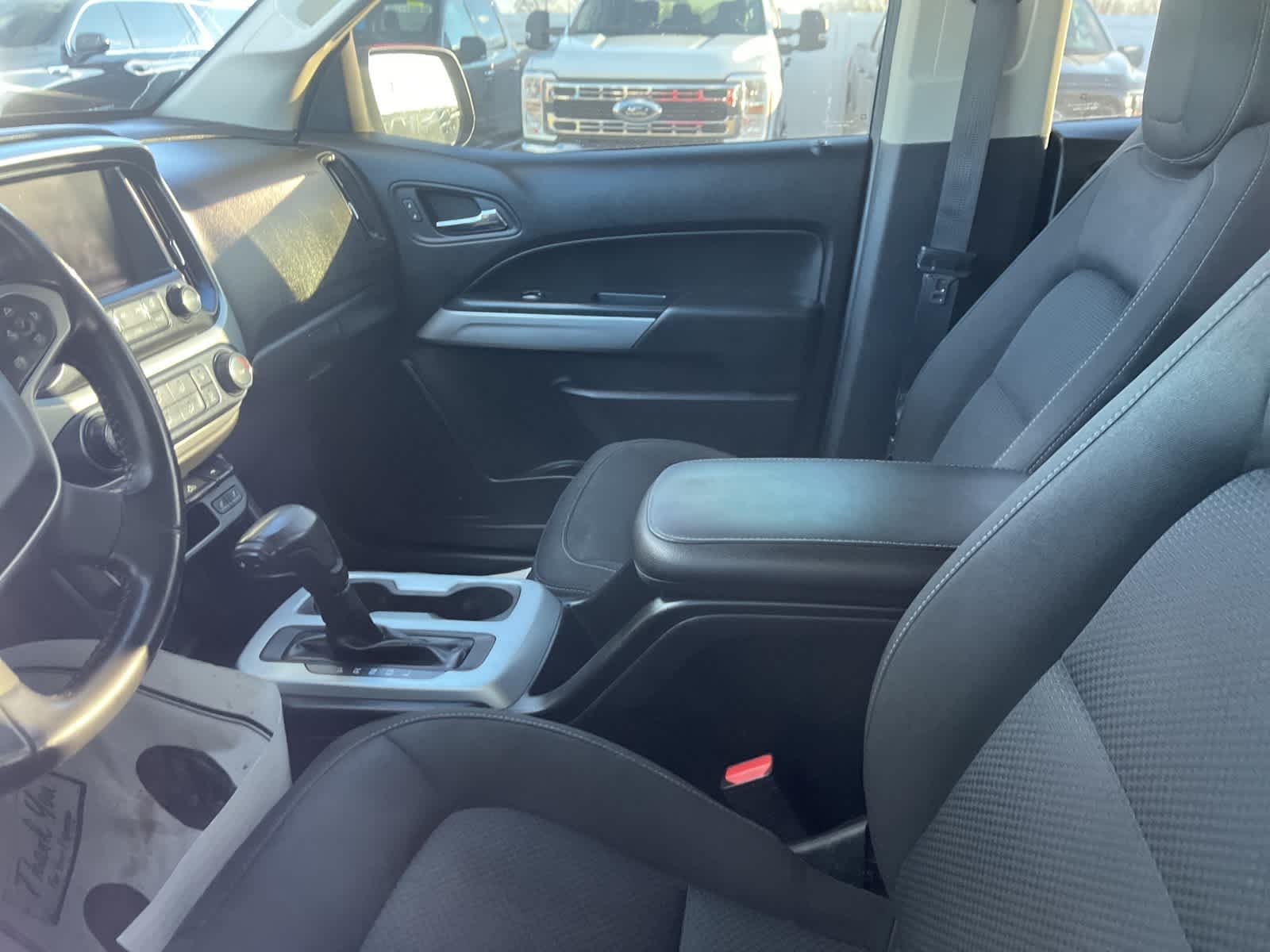 Thumbnail: 2018 Chevrolet Colorado - 26