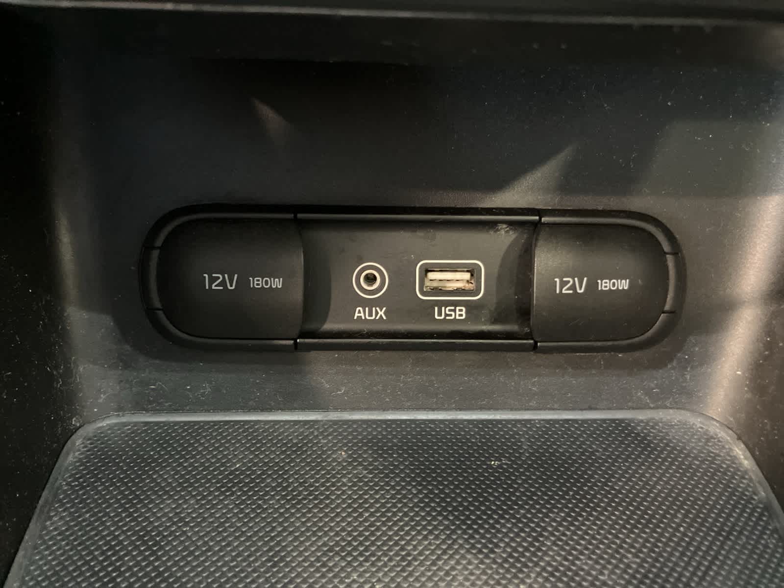 Thumbnail: 2017 Kia Sportage - 19