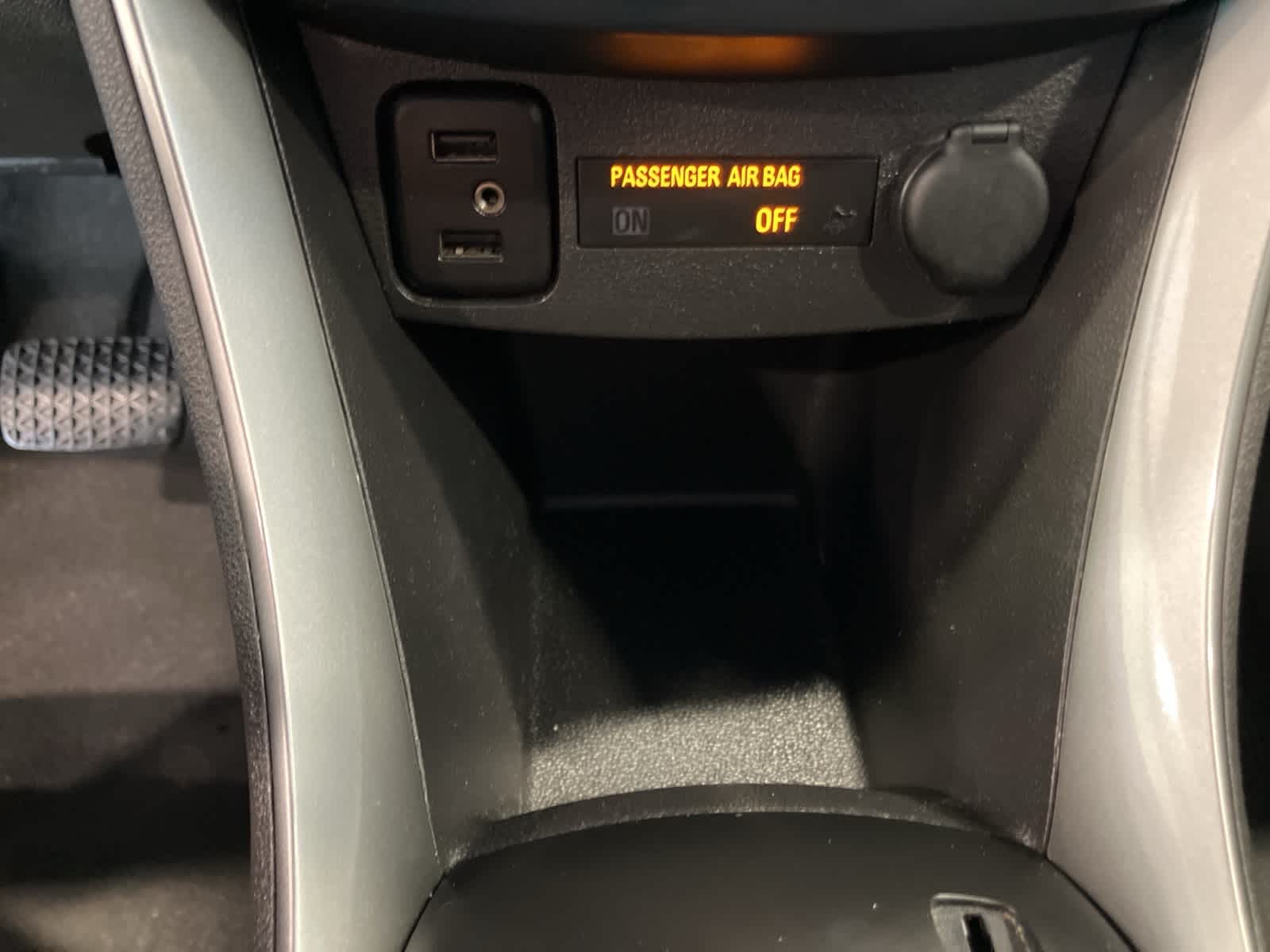 Thumbnail: 2017 Chevrolet Trax - 18