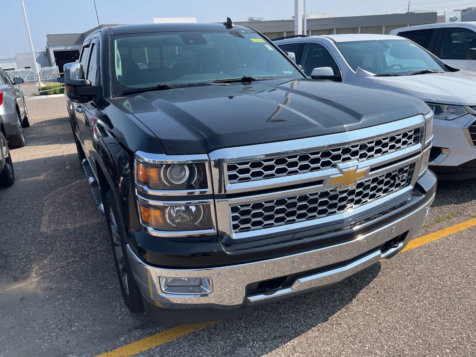 Thumbnail: 2015 Chevrolet Silverado 1500 - 20