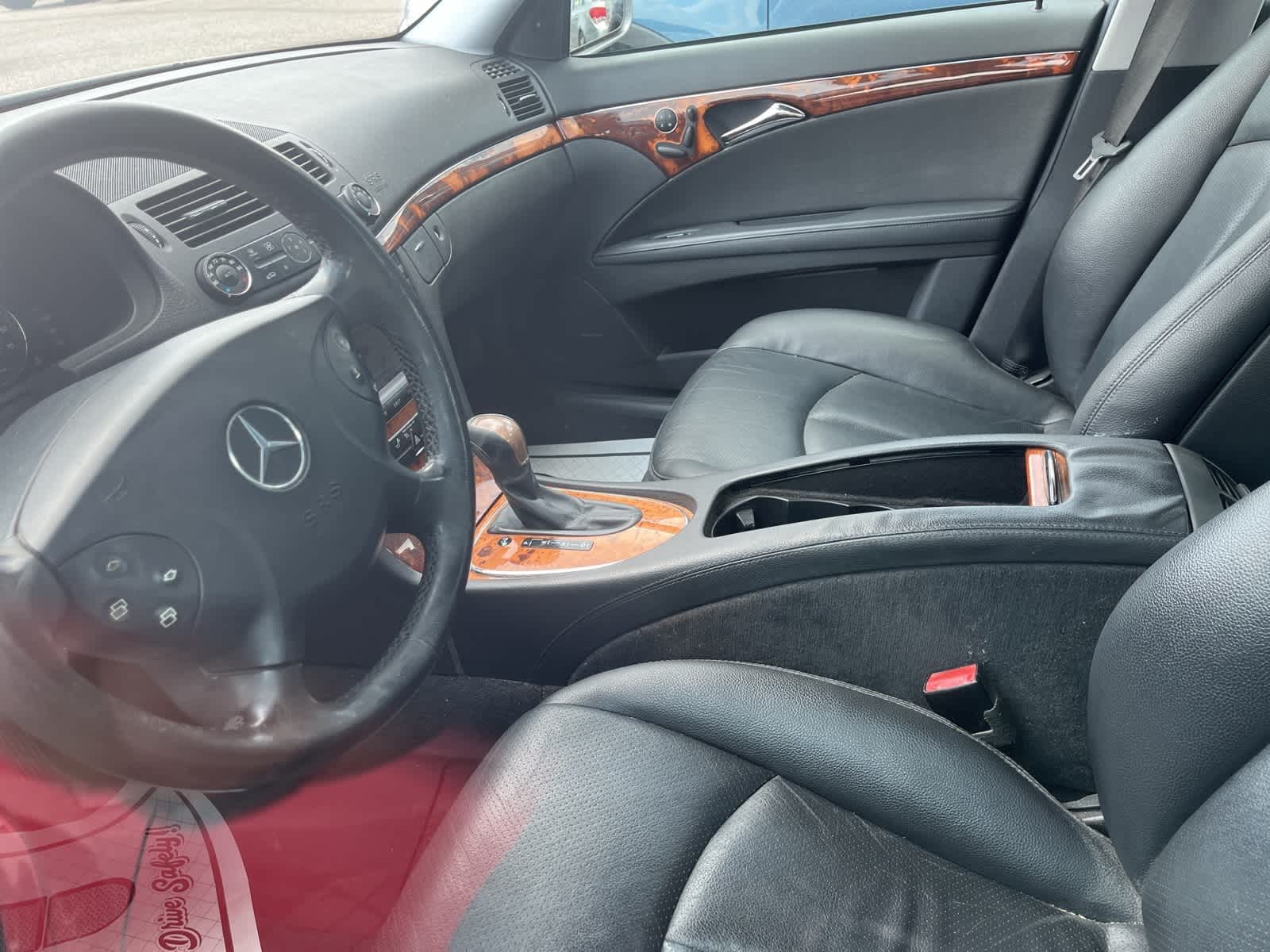 Thumbnail: 2005 Mercedes-Benz E-Class - 27