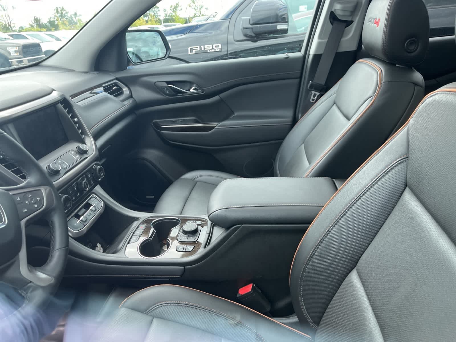 Thumbnail: 2023 GMC Acadia - 25
