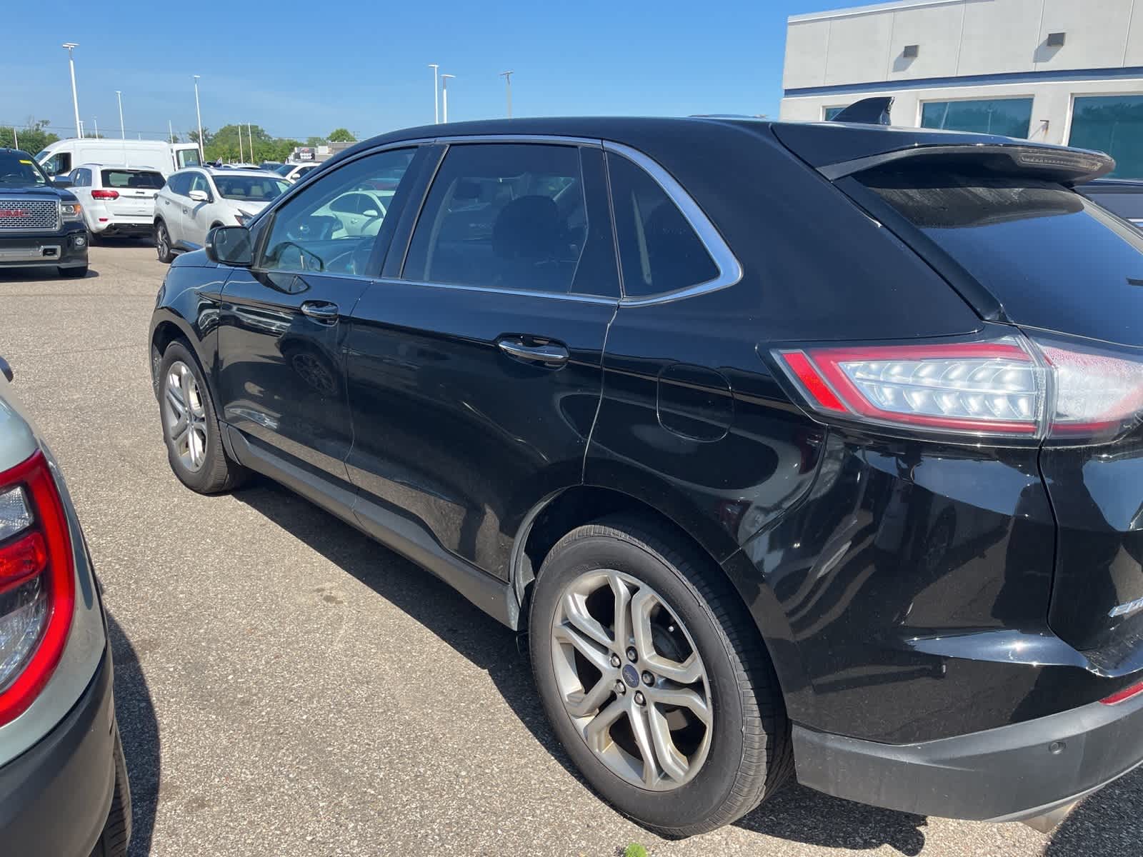 Thumbnail: 2018 Ford Edge - 9