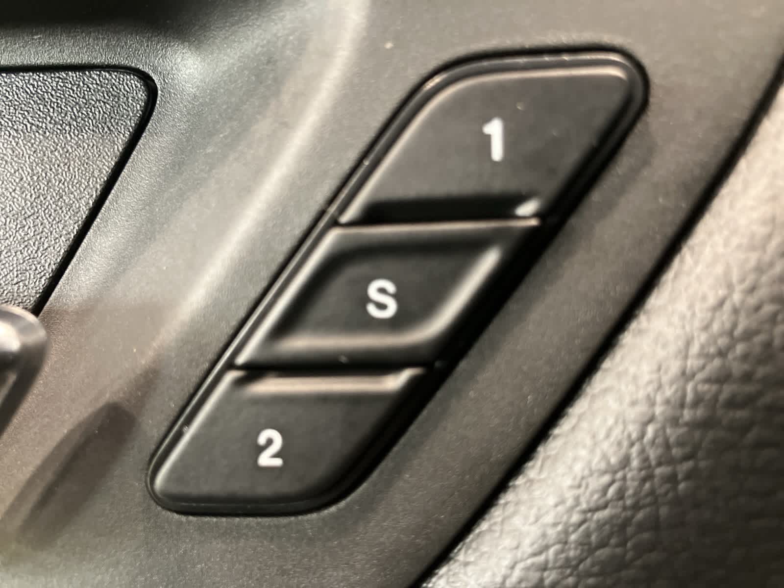 Thumbnail: 2019 RAM 1500 - 13